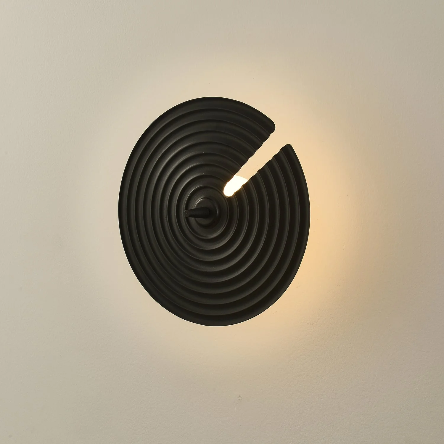 Avvarir Classic Nordic Art Wall Lamp - Image 23
