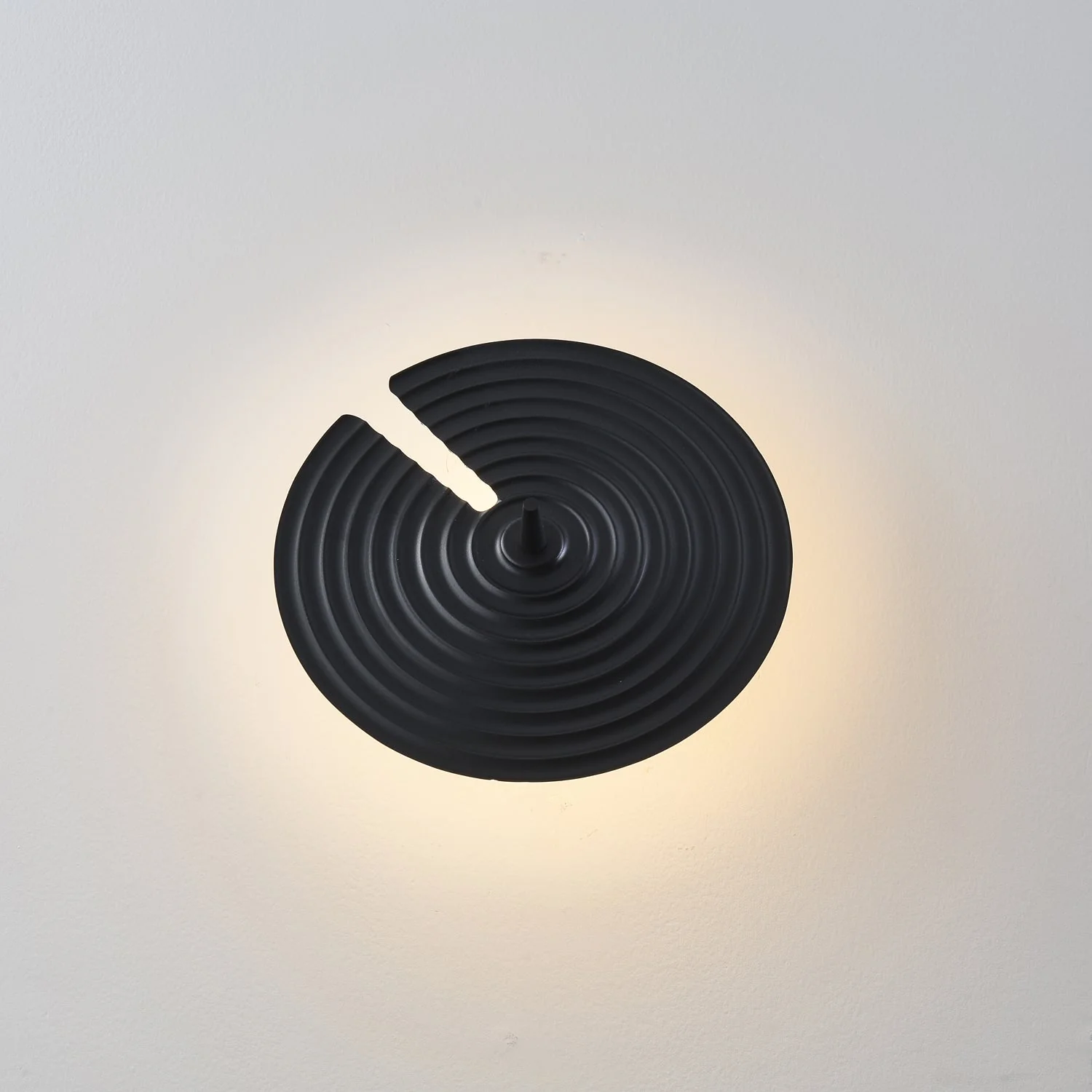 Avvarir Classic Nordic Art Wall Lamp - Image 33