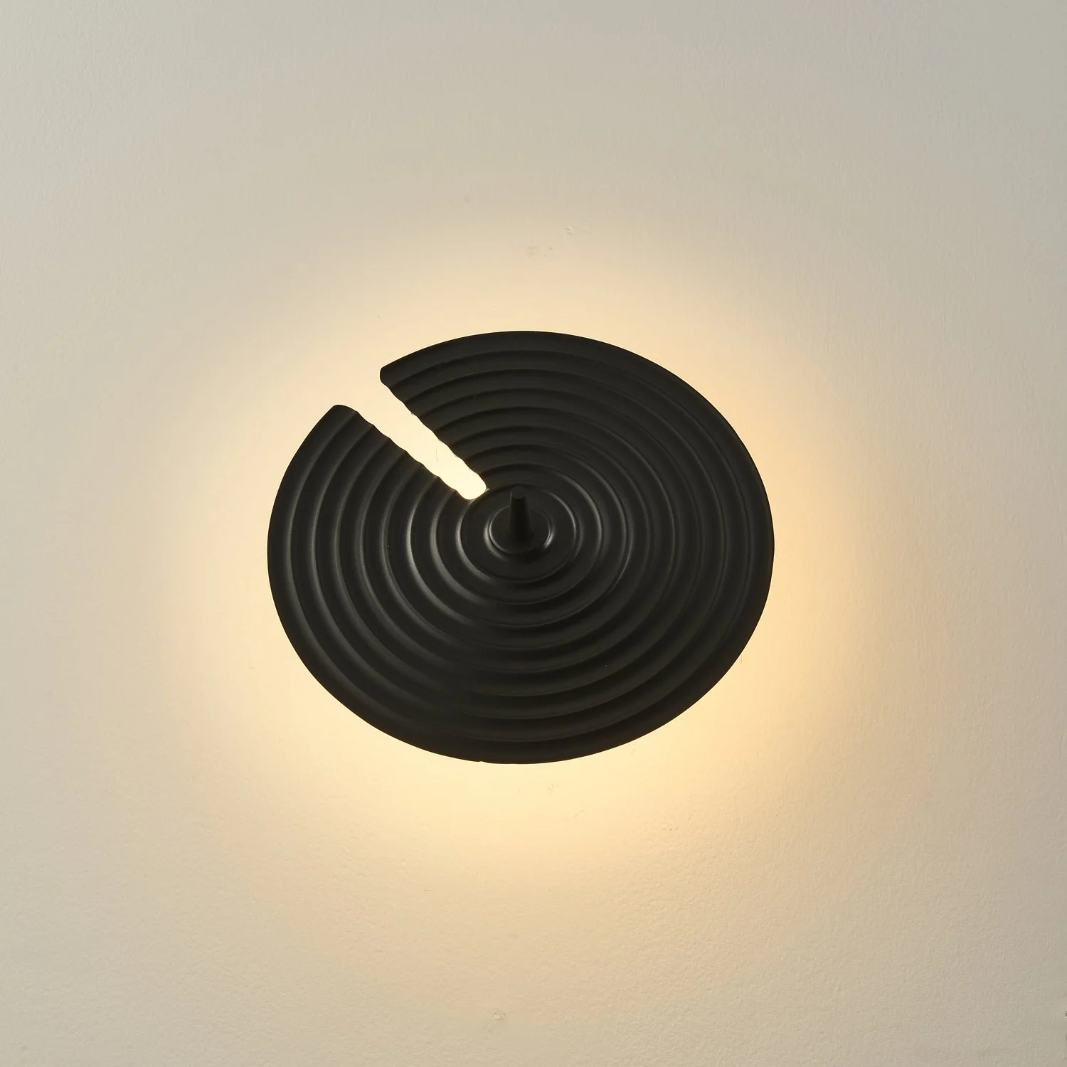 Avvarir Classic Nordic Art Wall Lamp - Image 34