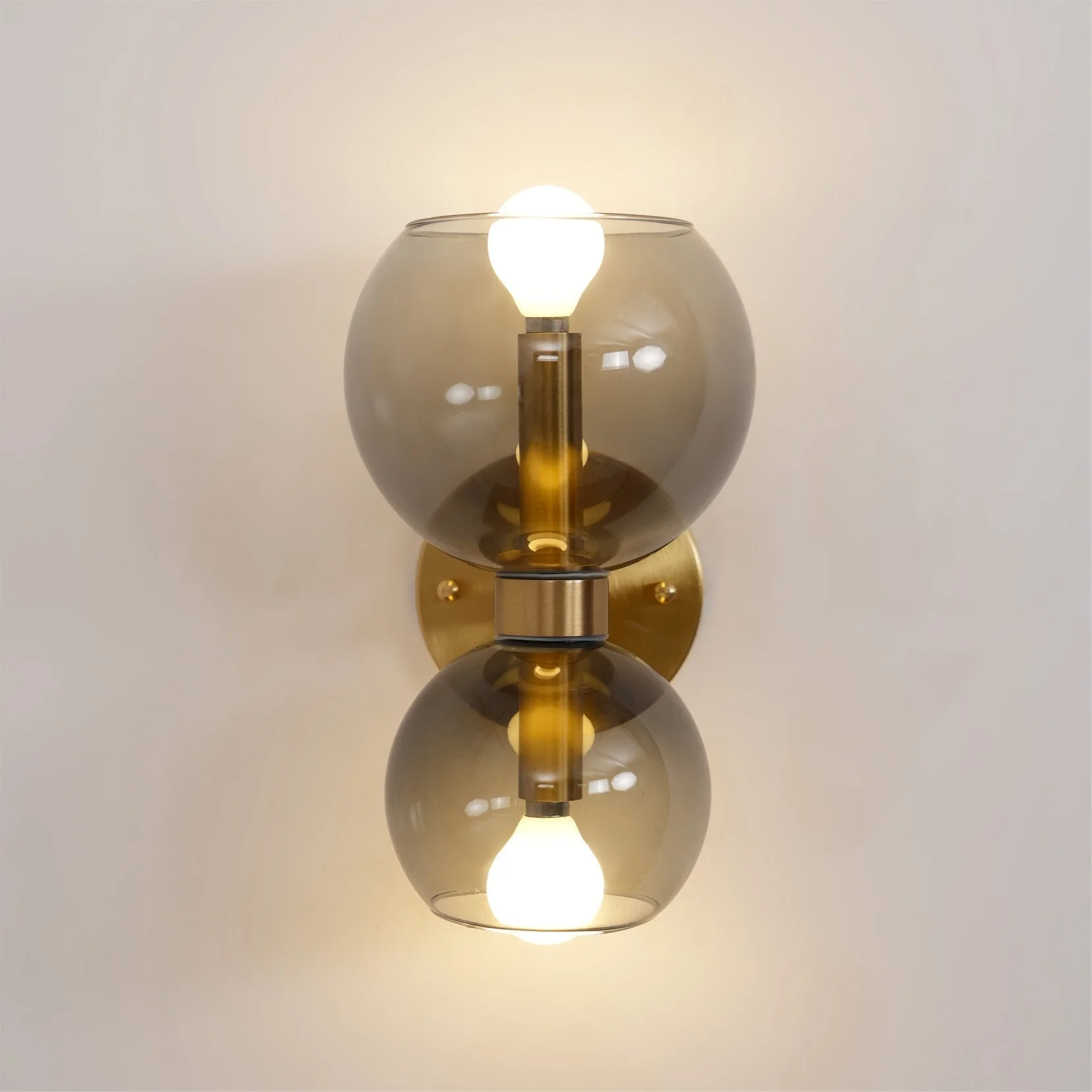 Avynion Modern Nordic Art Glass Wall Lamp - Image 11