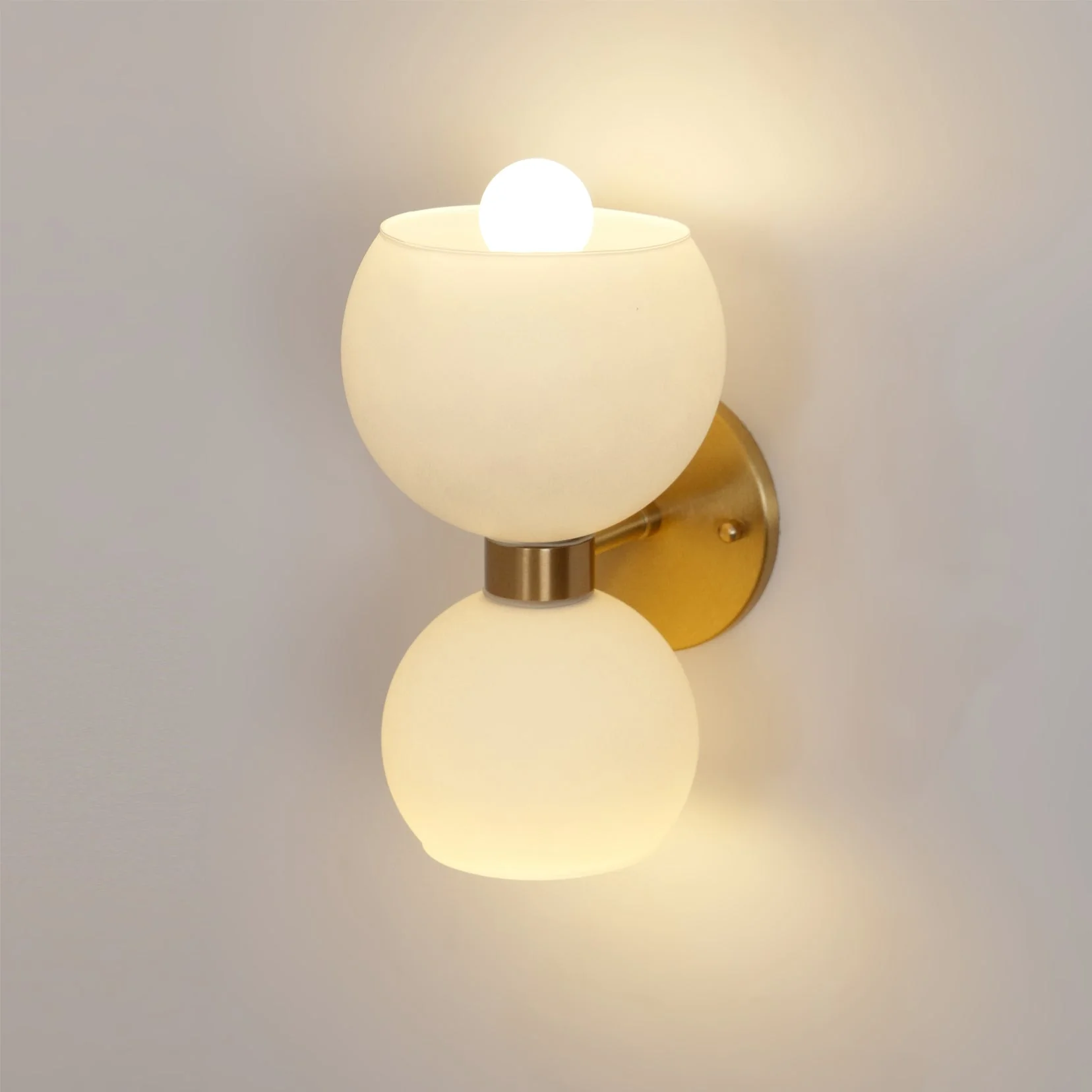 Avynion Modern Nordic Art Glass Wall Lamp - Image 26