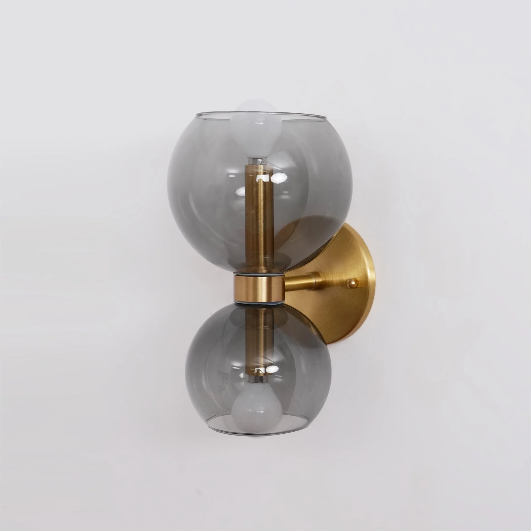 Avynion Modern Nordic Art Glass Wall Lamp - Image 27