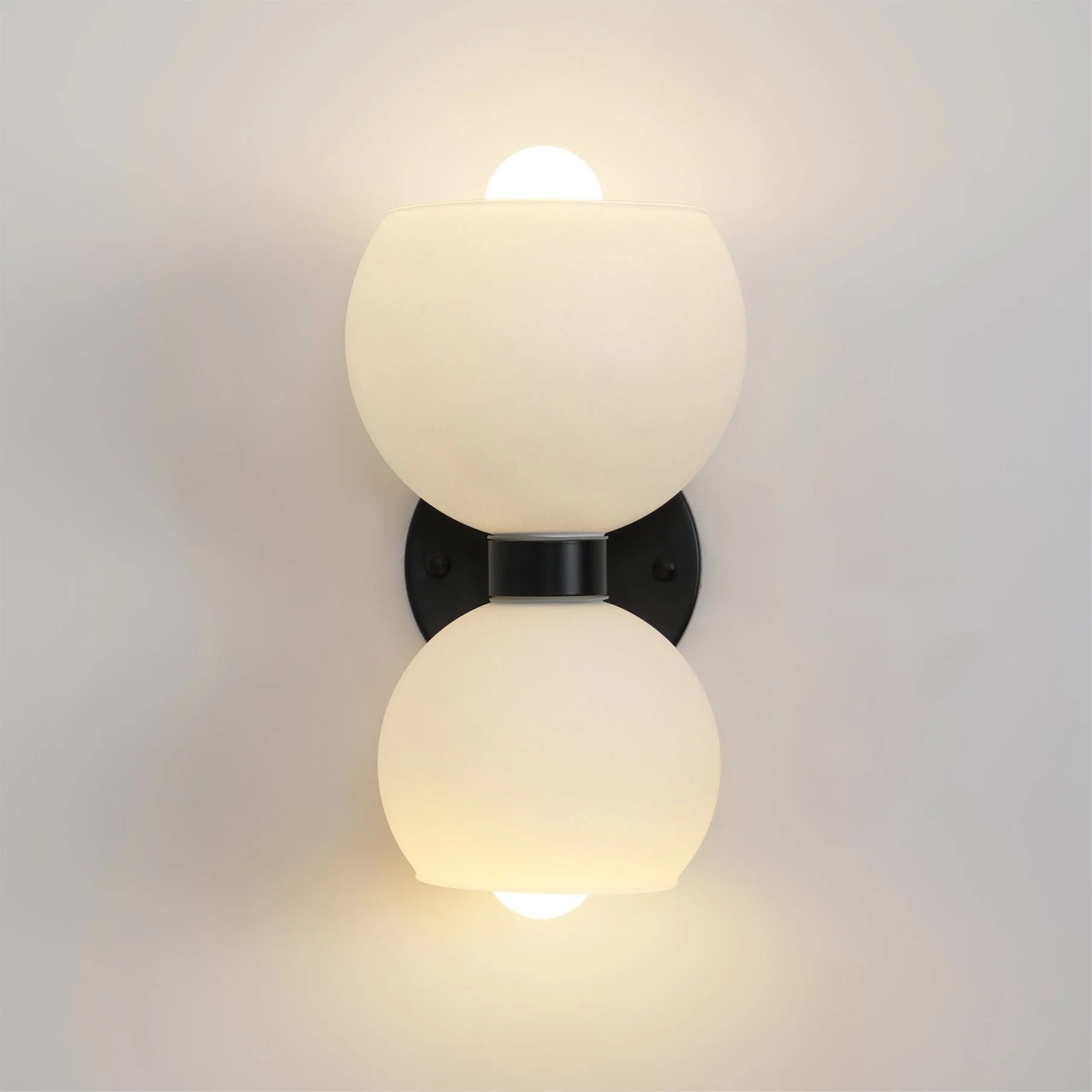 Avynion Modern Nordic Art Glass Wall Lamp - Image 28