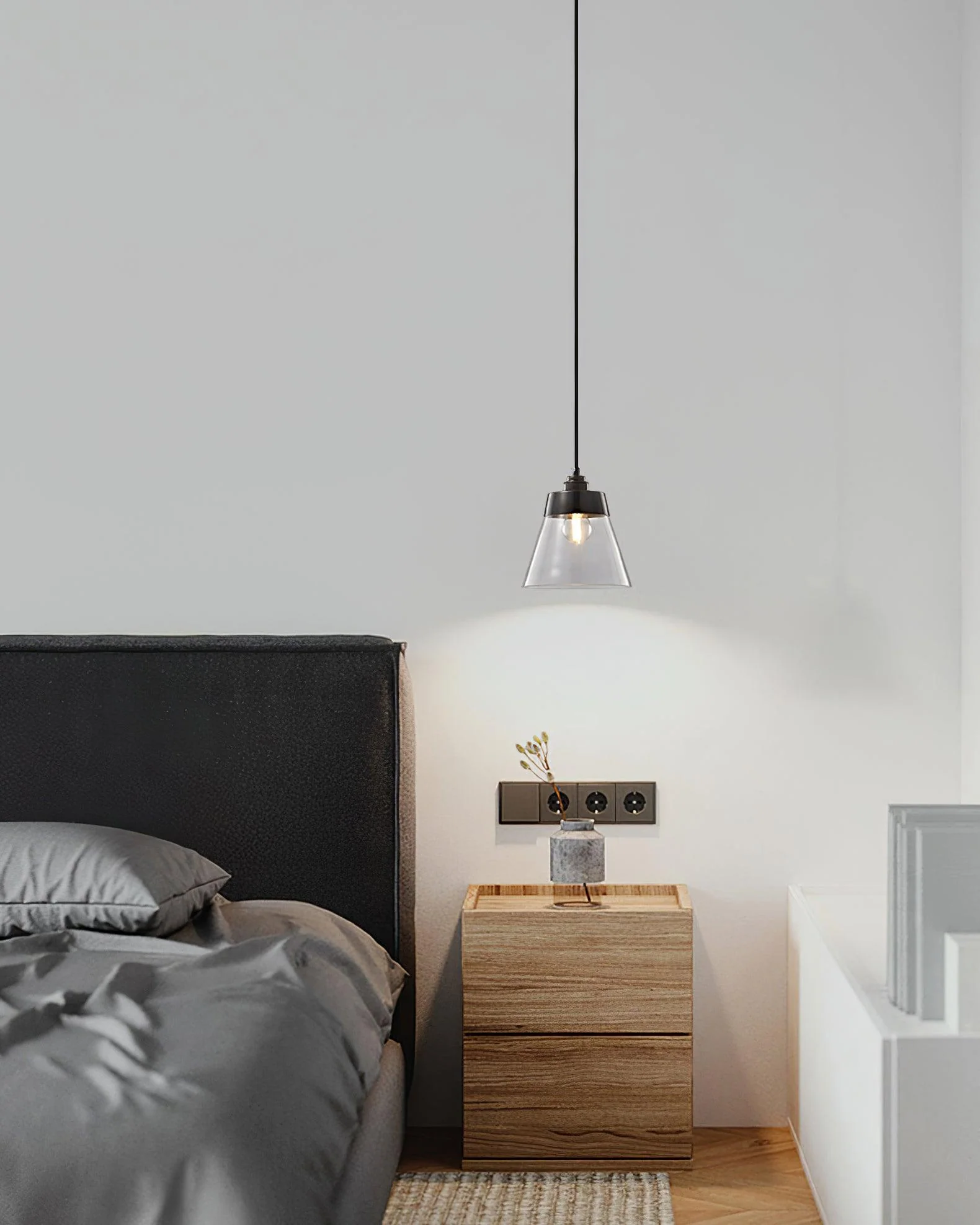 Baskin Minimalist Brass Pendant Light - Image 17