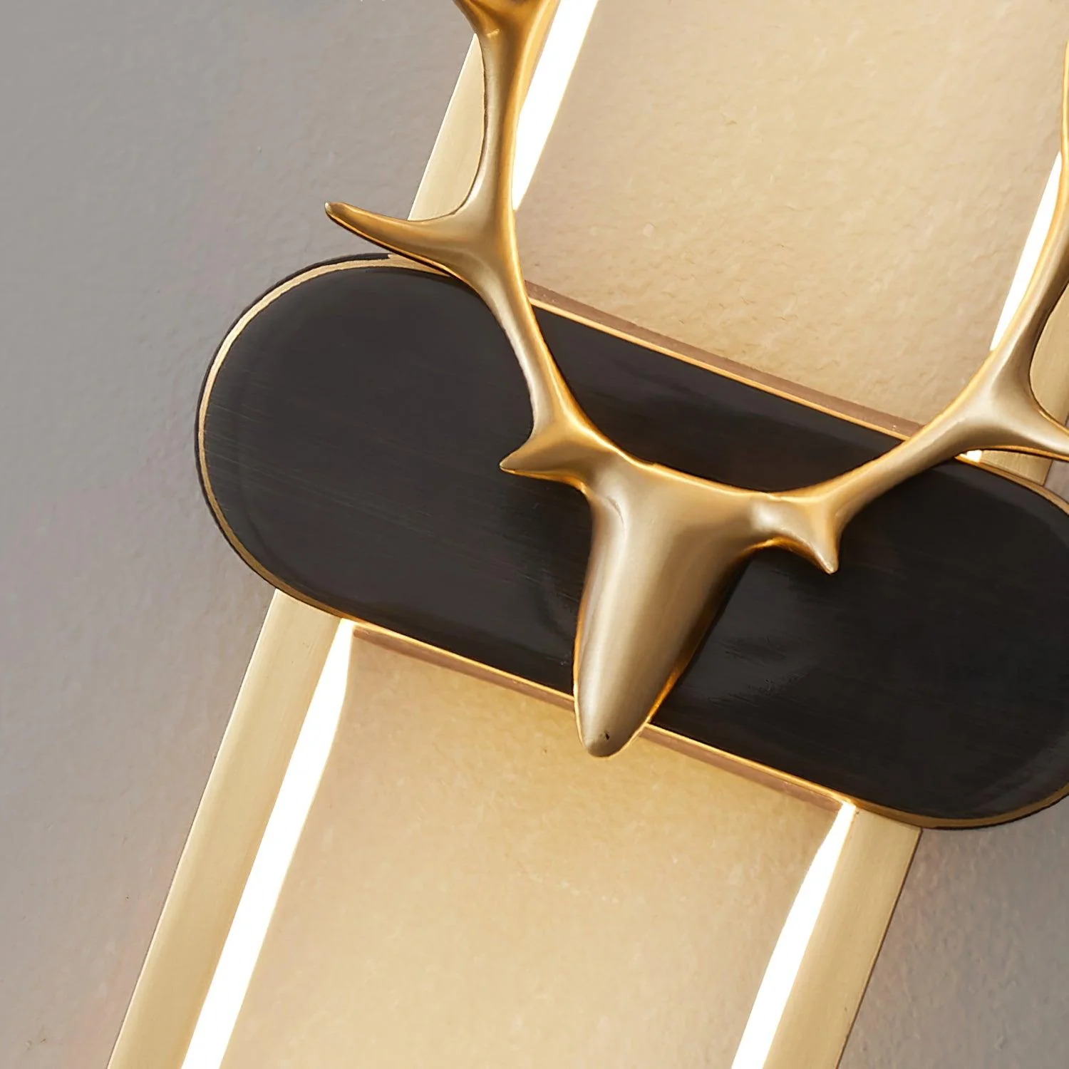 Belle Modern Wall Lamp - Image 9