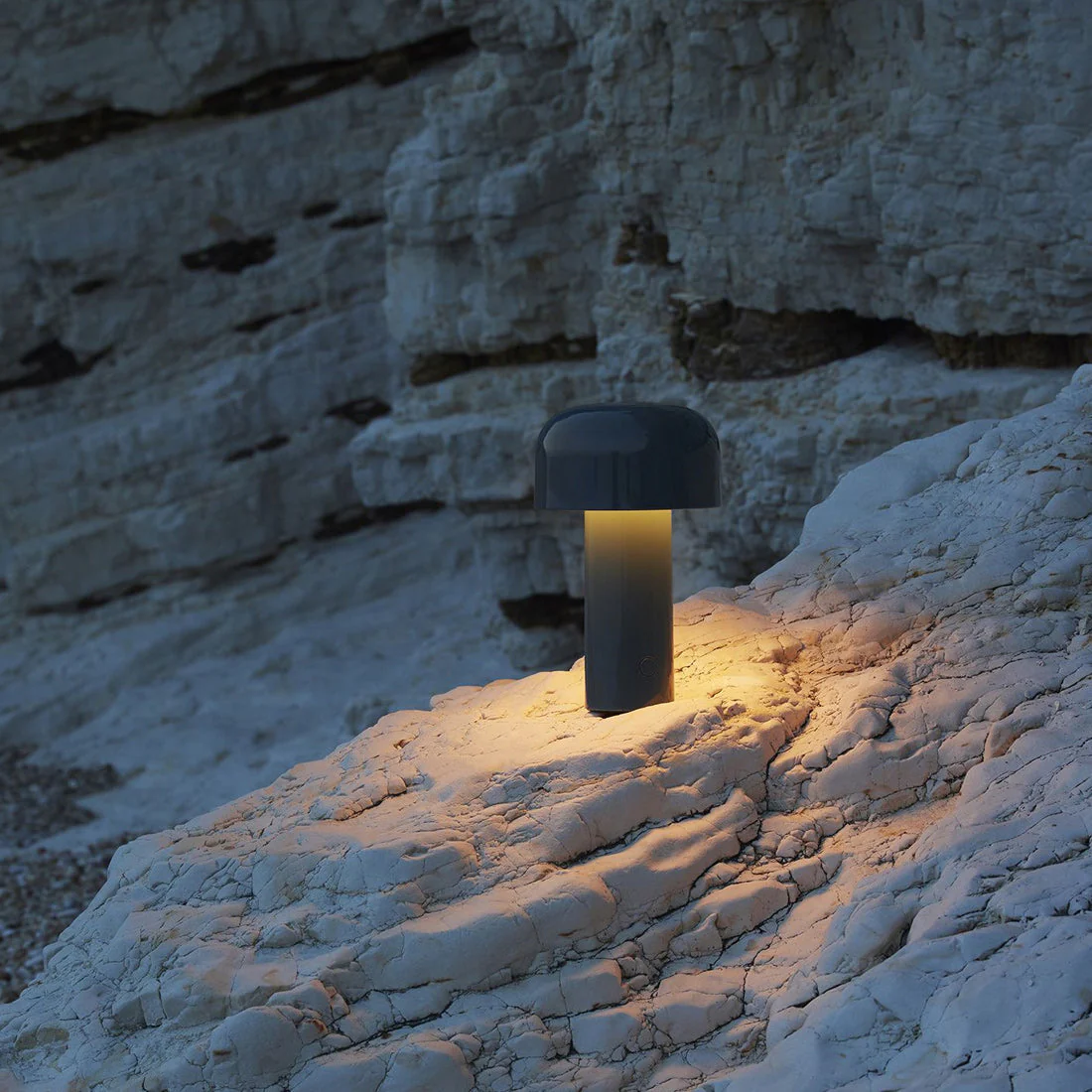 Bellhop Modern Table Lamp - Image 15