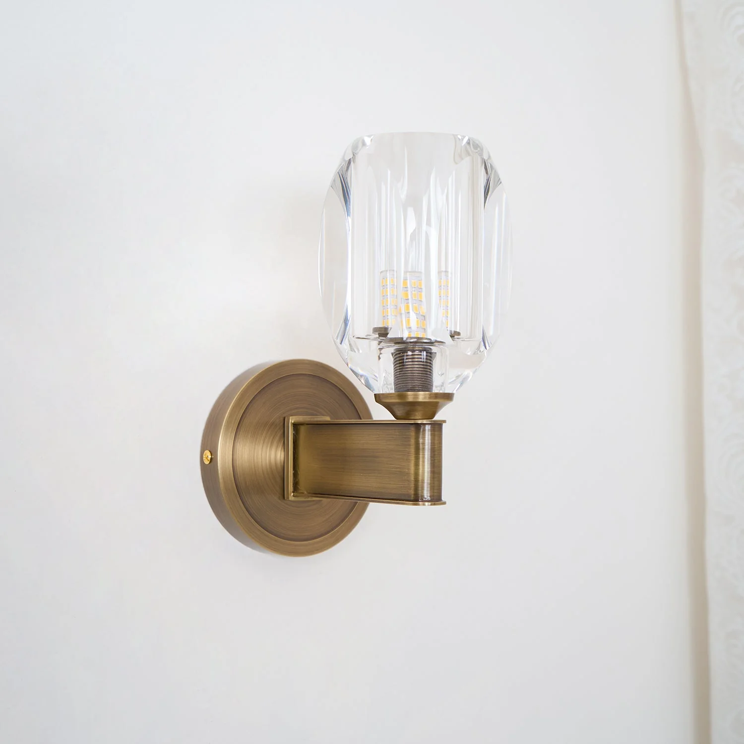 Beloved Wall lamp Premium Nordic Art Diamond Crystal Sconce - Image 8