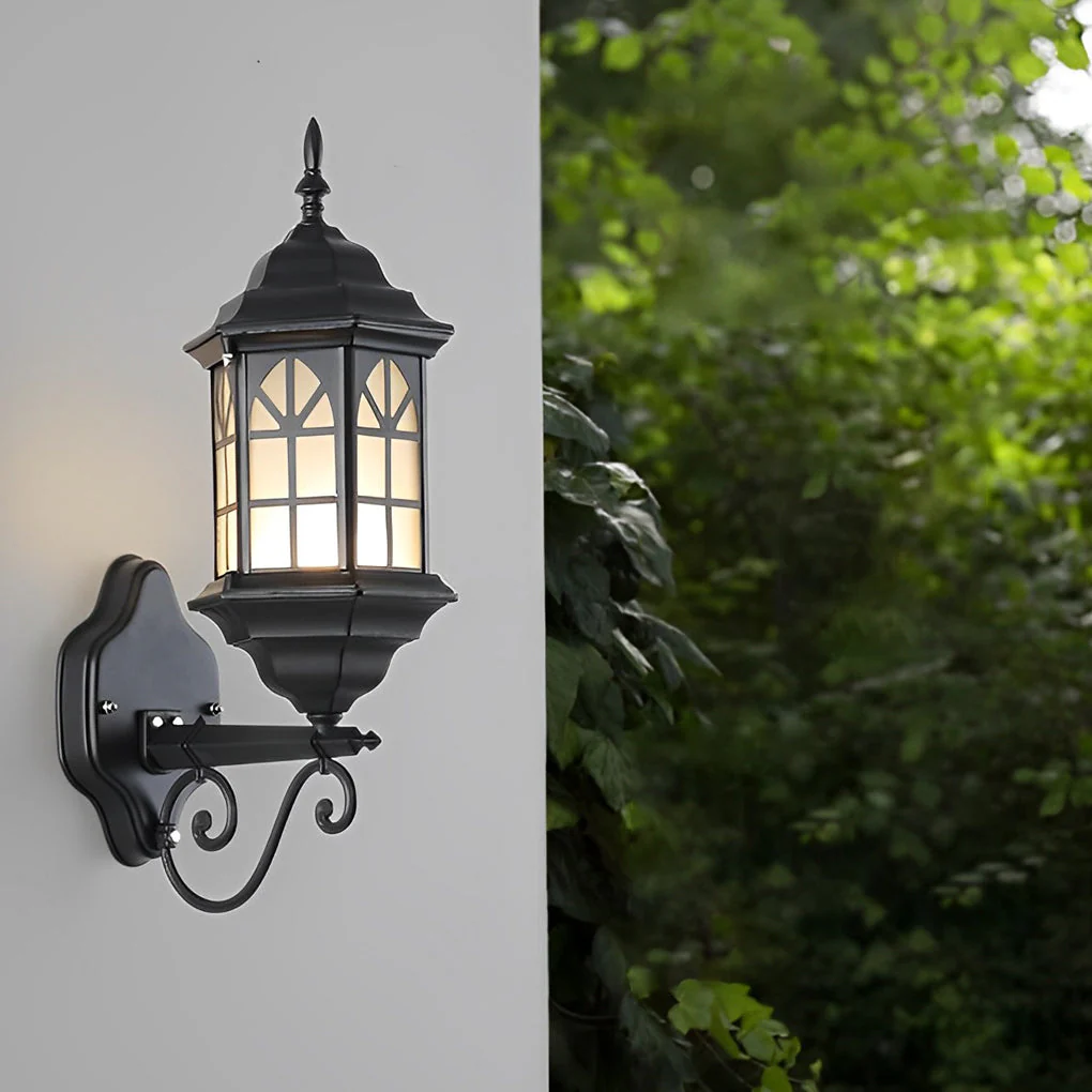 Blesed Retro LED Solar Outdoor Wall Lamp