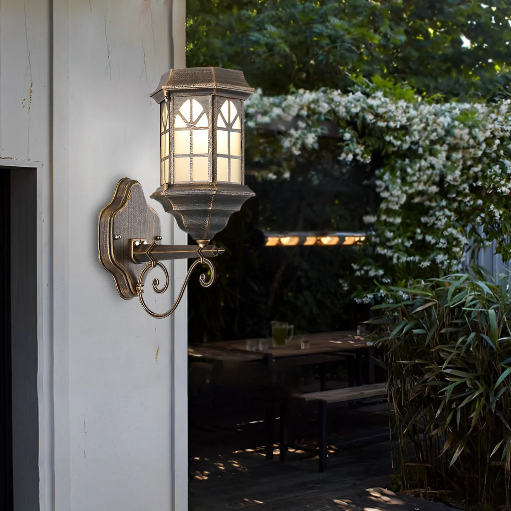 Blesed Retro LED Solar Outdoor Wall Lamp - Image 10