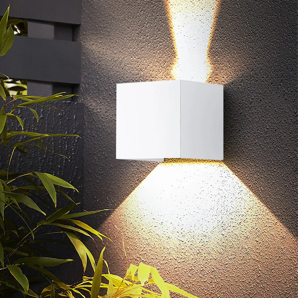 Blin Square Adjustable Modern Outdoor Lights - Image 4