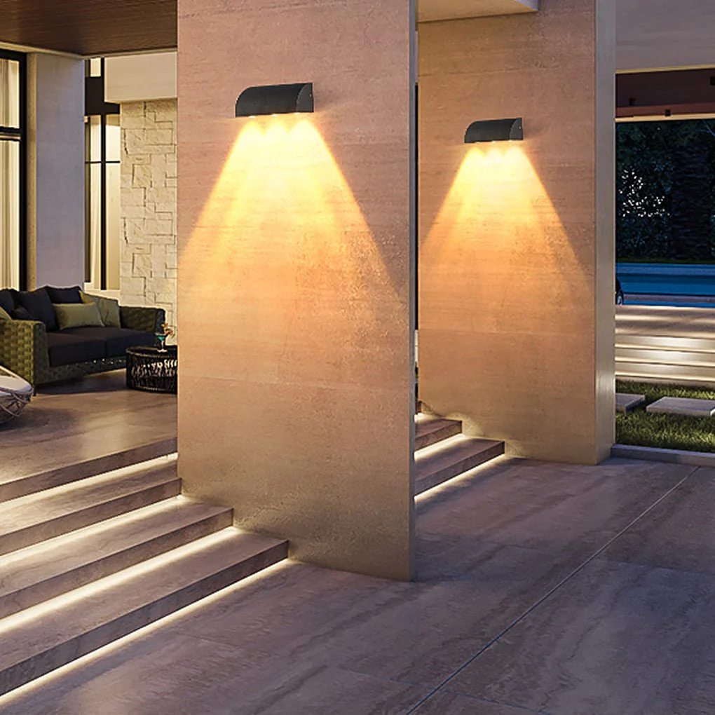 Blueber Minimalist Courtyard LED Outdoor Wall Light - Image 2