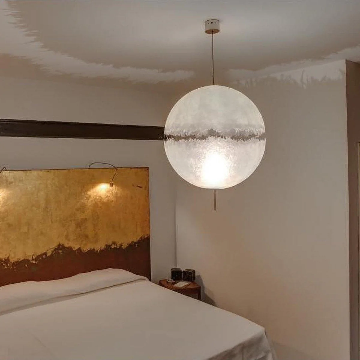 Bravura Futuristic Pendant Lamp - Image 11