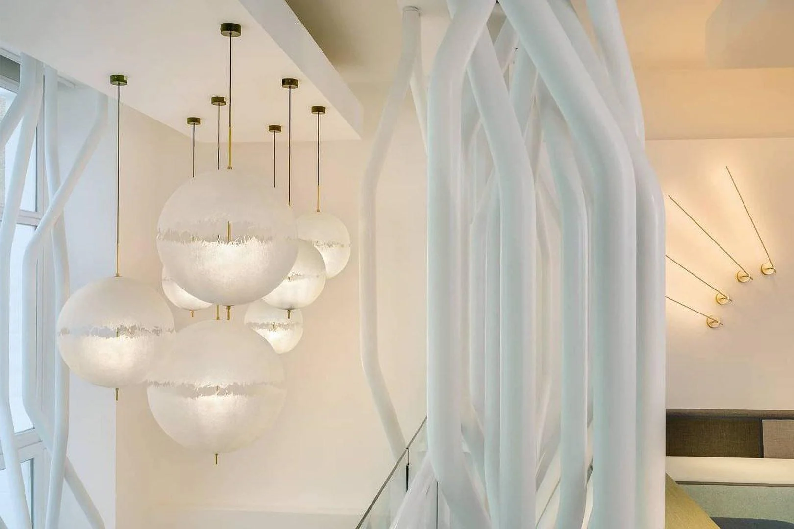 Bravura Futuristic Pendant Lamp - Image 17