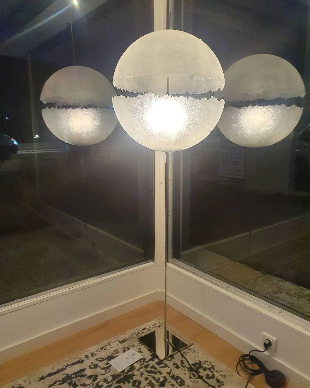 Bravura Futuristic Pendant Lamp - Image 24