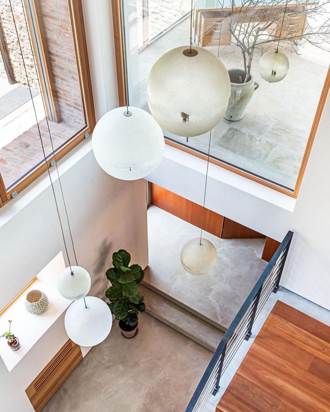 Bravura Futuristic Pendant Lamp - Image 25