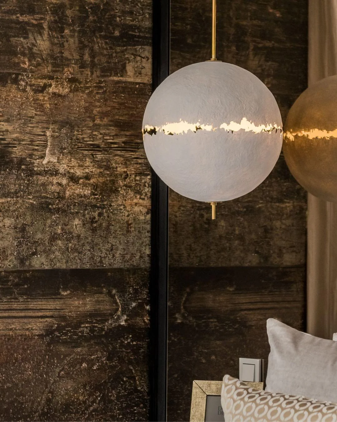 Bravura Futuristic Pendant Lamp - Image 29
