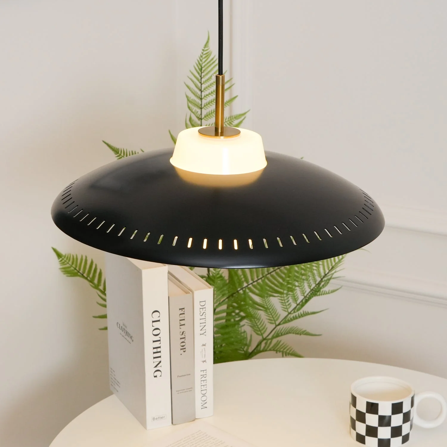 Calyranic Classic Minimalistic Pendant Lamp - Image 30