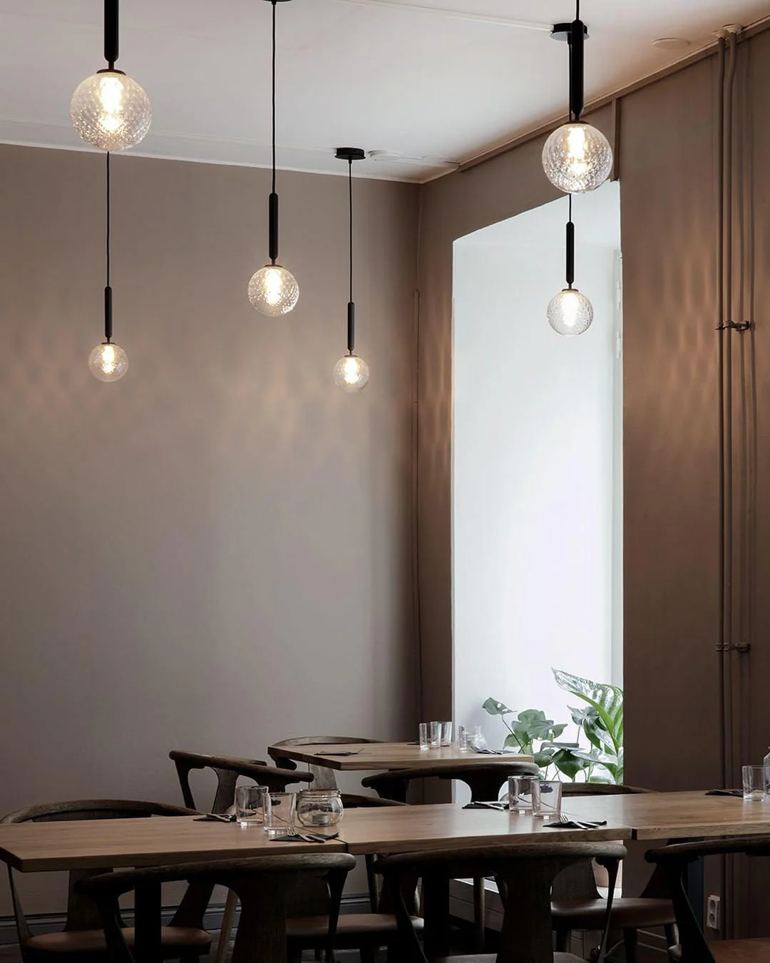 Calyxia Glass Classic Industrial Pendant Light - Image 50