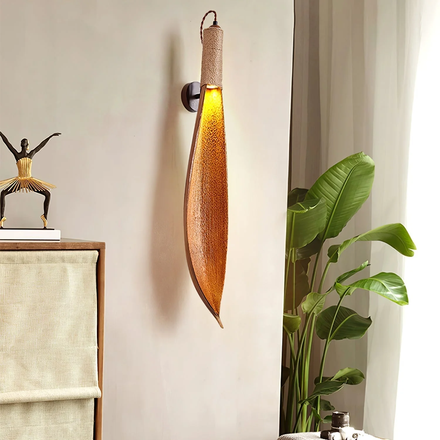 Camarila Individual Creativity Leaf Sconce Wall lamp - Image 6