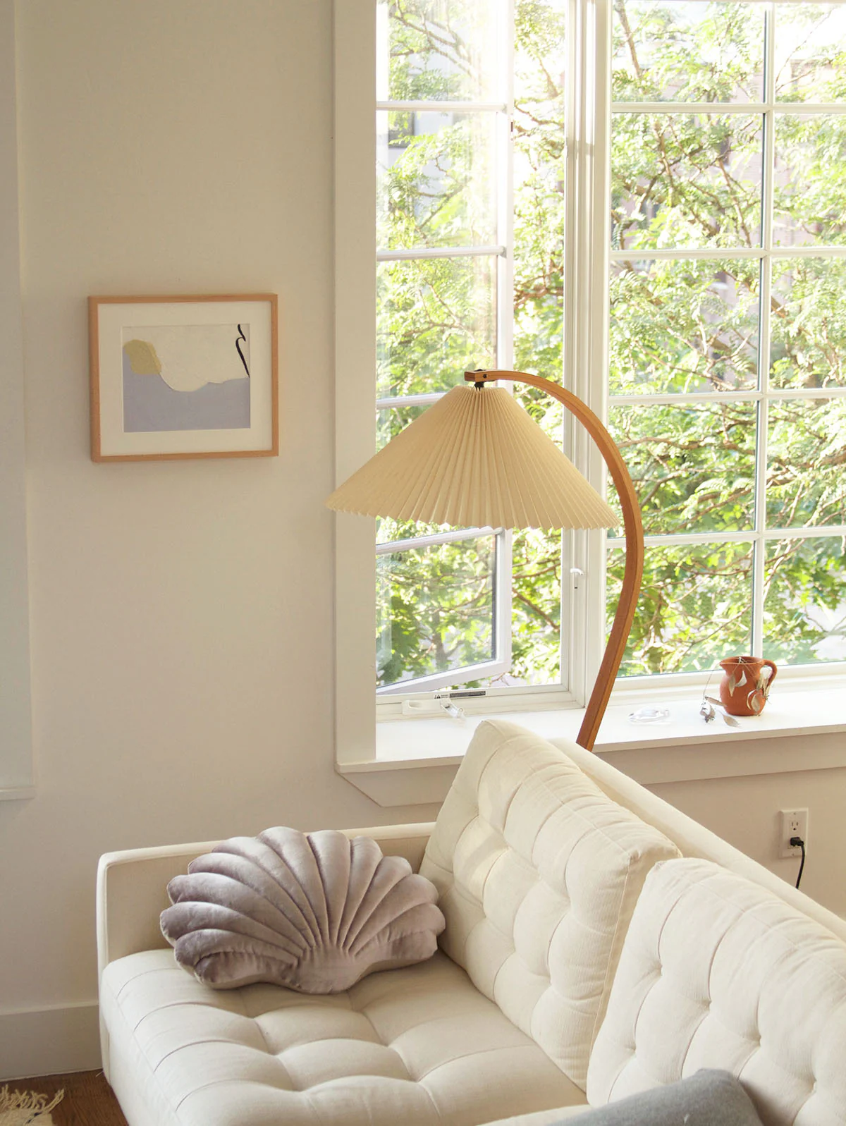 Caprani Farmhouse Floor Lamp - Image 11