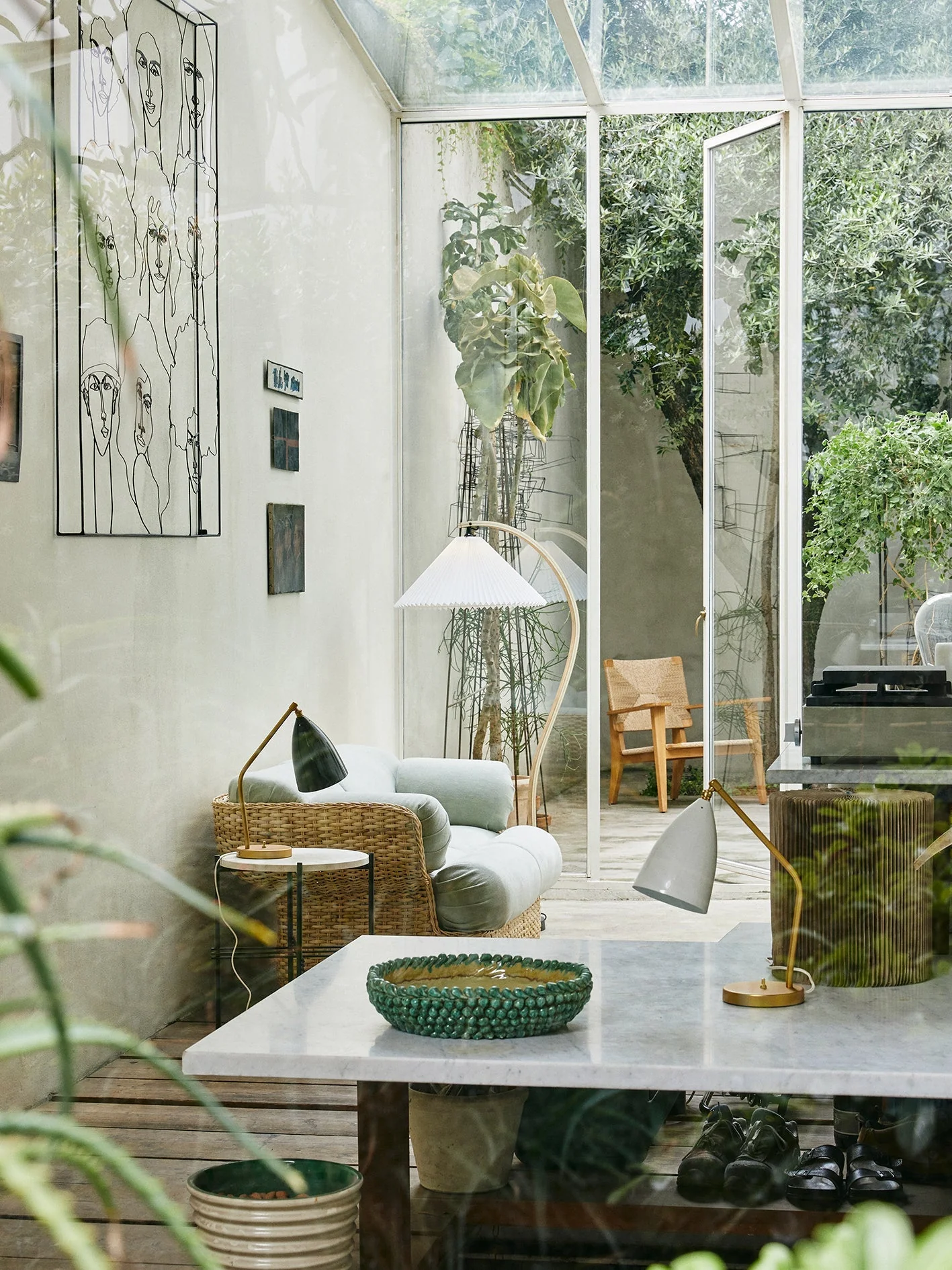 Caprani Farmhouse Floor Lamp - Image 17