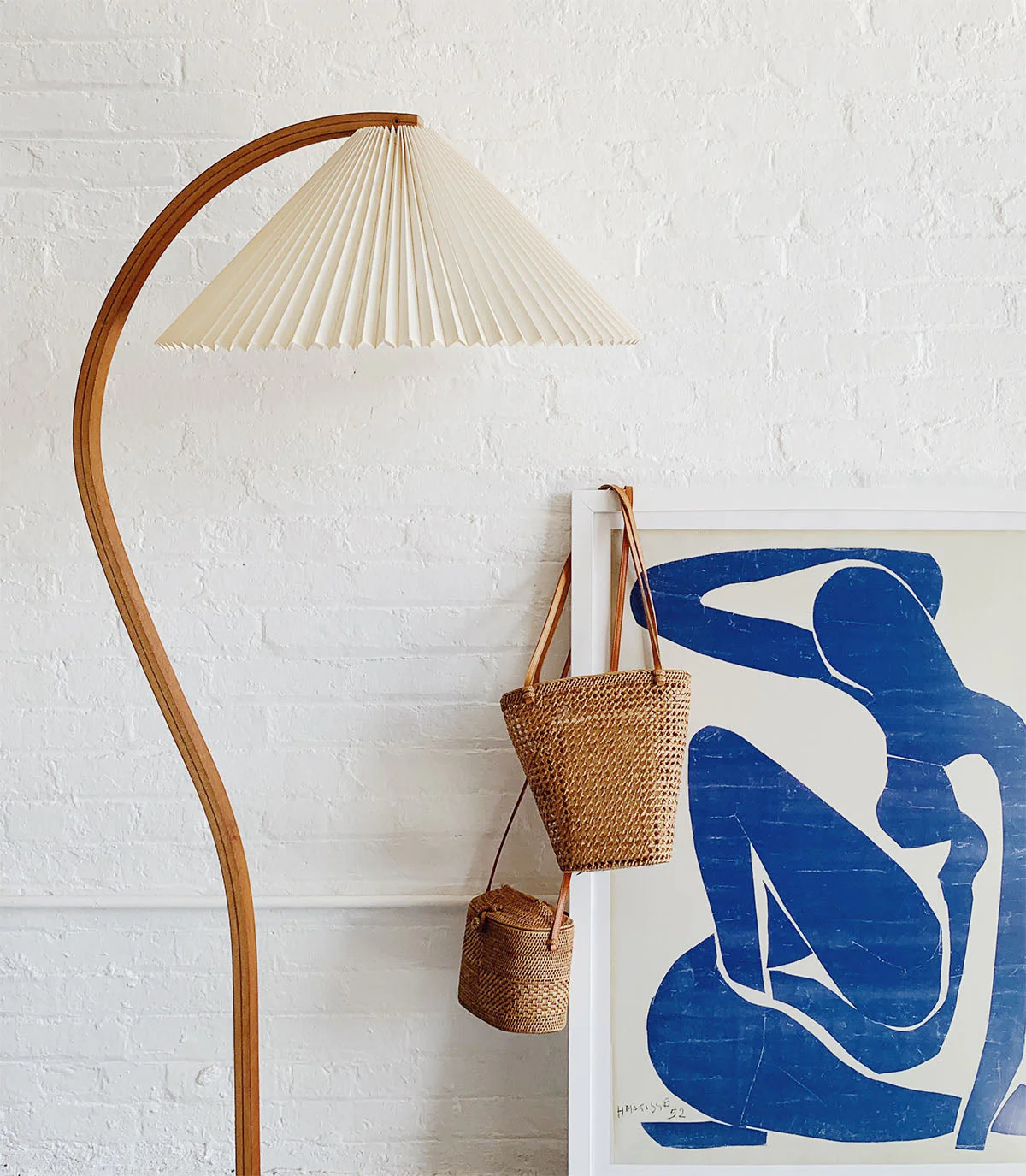 Caprani Farmhouse Floor Lamp - Image 25