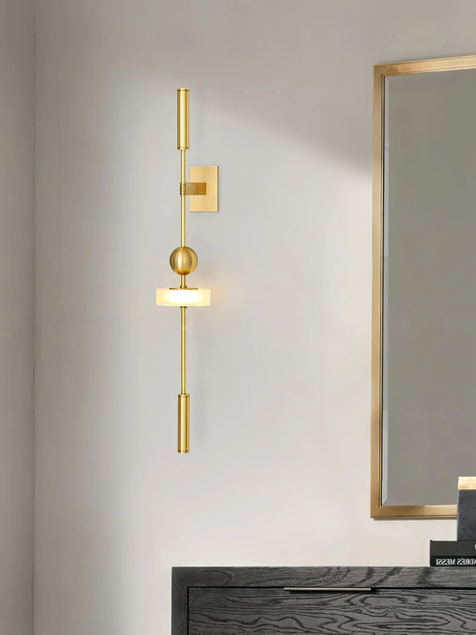 Cater Luxury Wall Lamp - Image 3