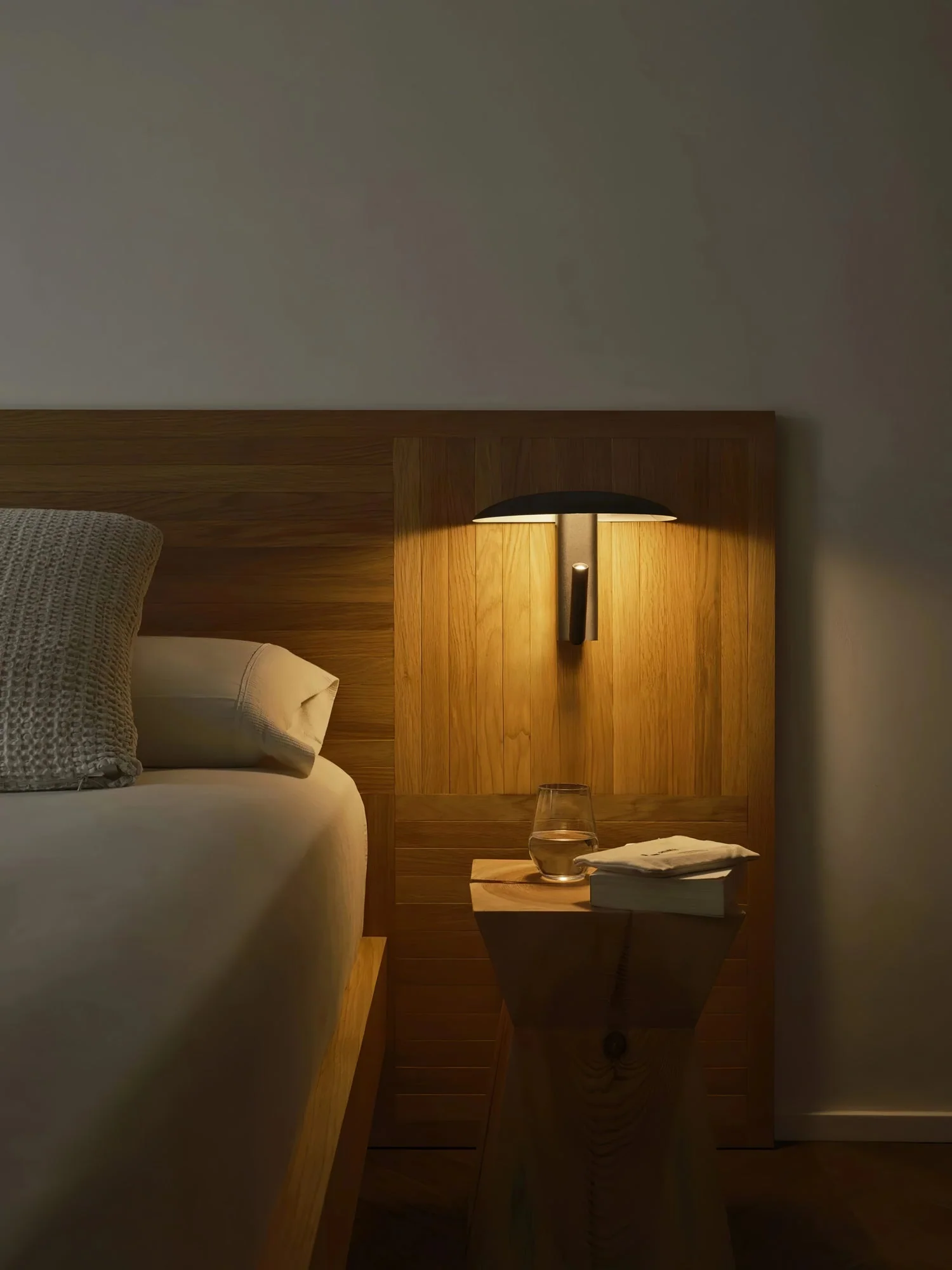Cathaa Modern Minimalist Wall Lamp - Image 25