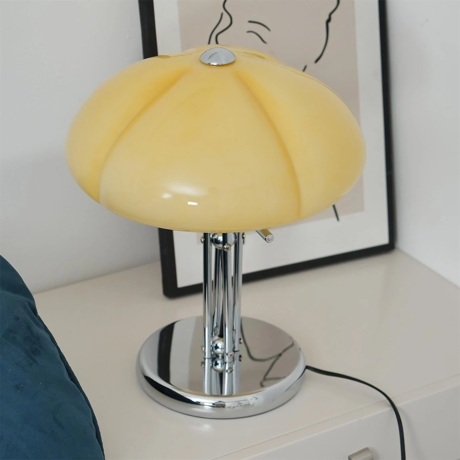 Cato Modern Glass Table Lamp - Image 9