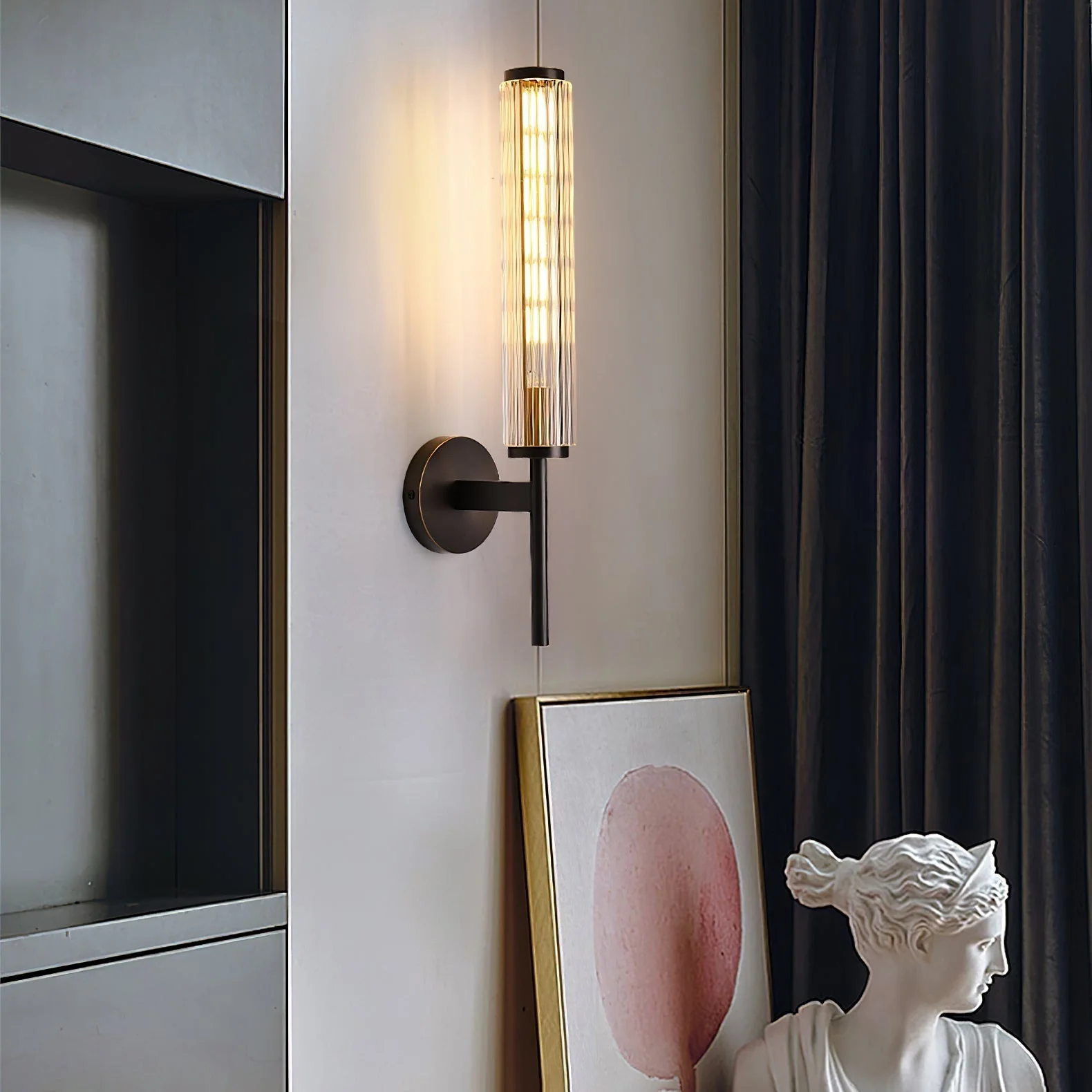 Cemaros Premium Linear Brass Glass Wall Light - Image 9