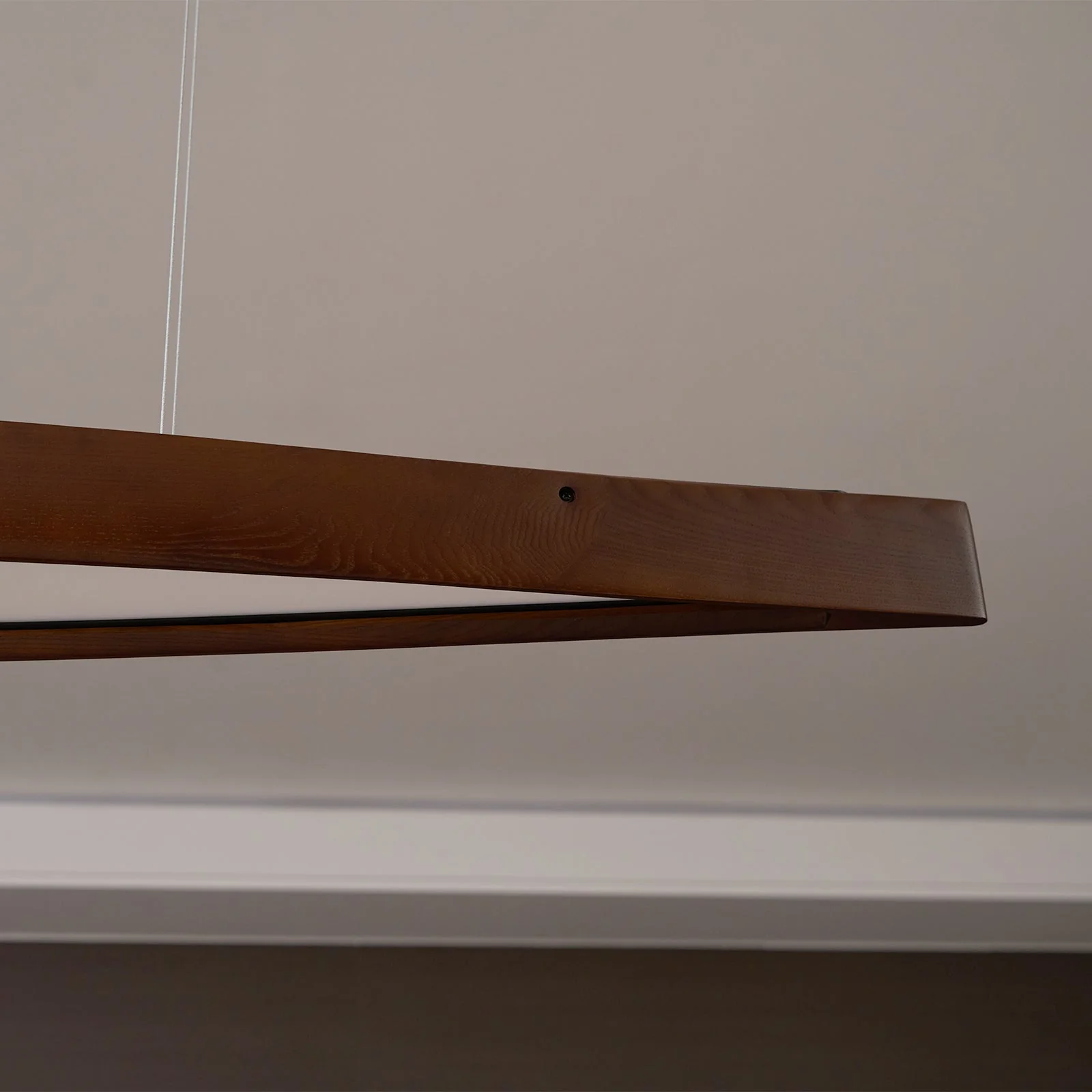 Cendara Wood Scandinavian Pendant Lamp - Image 18