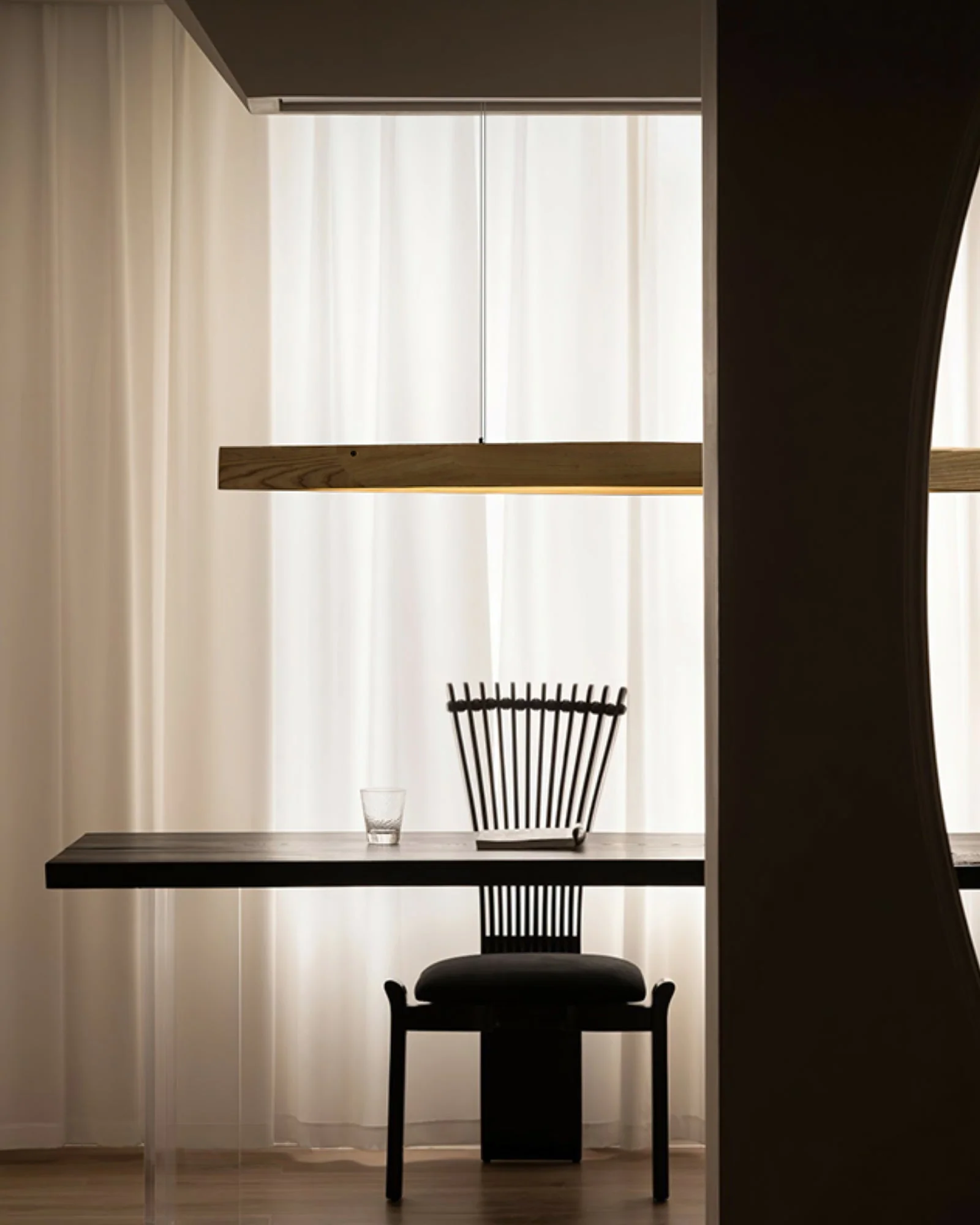 Cendara Wood Scandinavian Pendant Lamp - Image 34