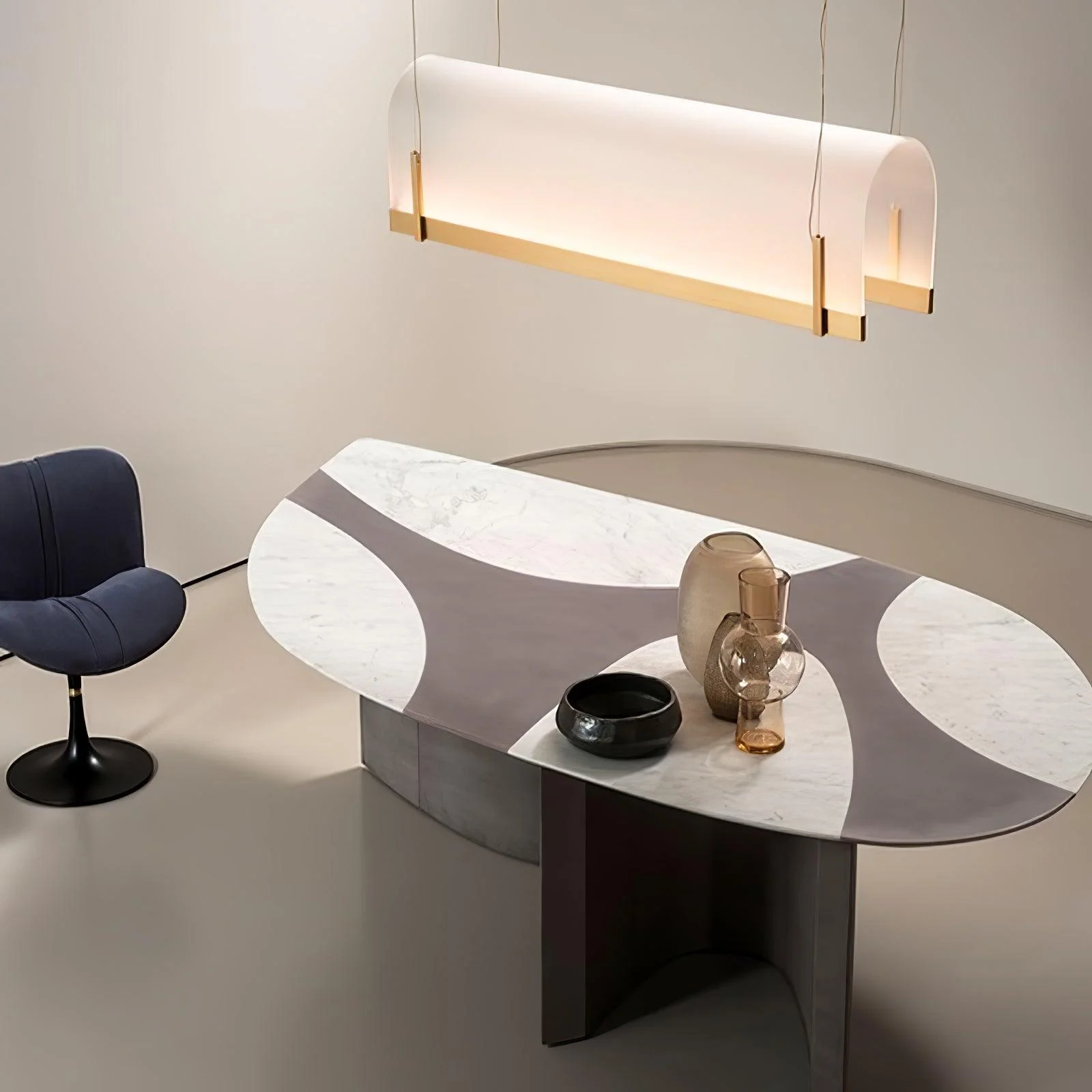 Cevinen Linear Gold Pendant Light - Image 4