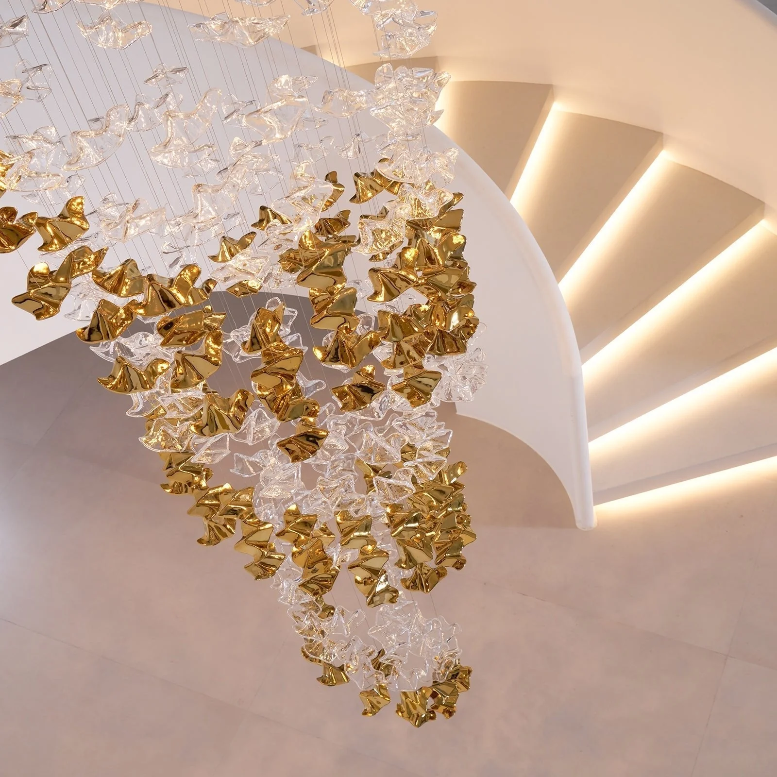 Cezorisra Luxury Brass Linear Chandelier - Image 30
