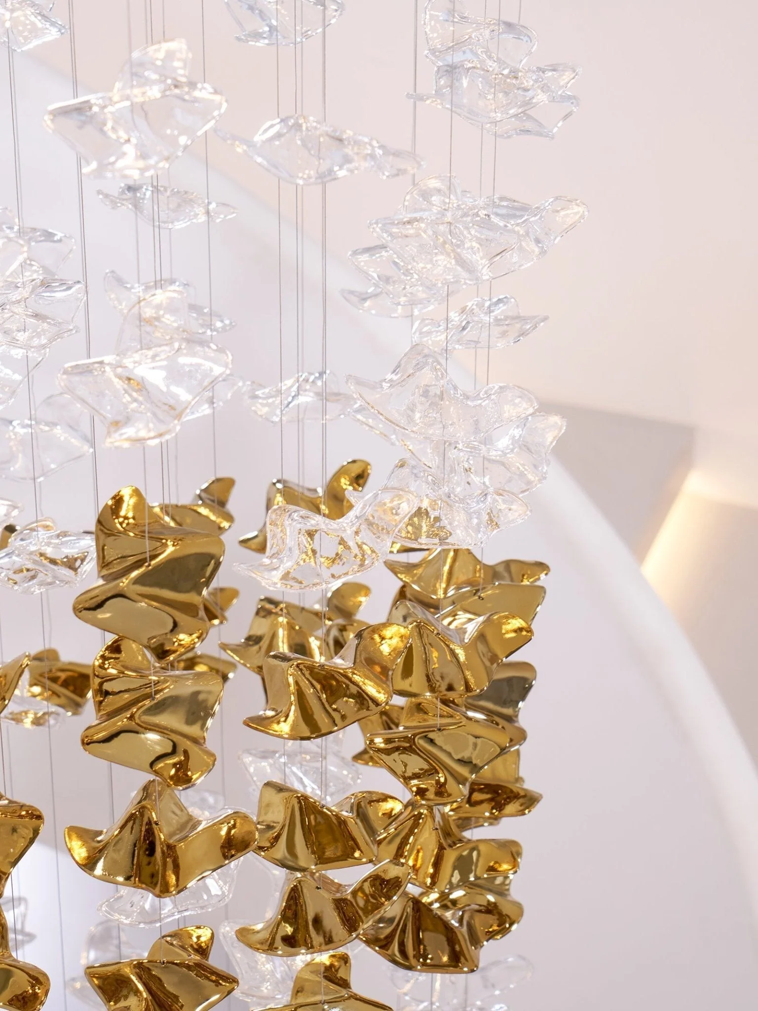 Cezorisra Luxury Brass Linear Chandelier - Image 38