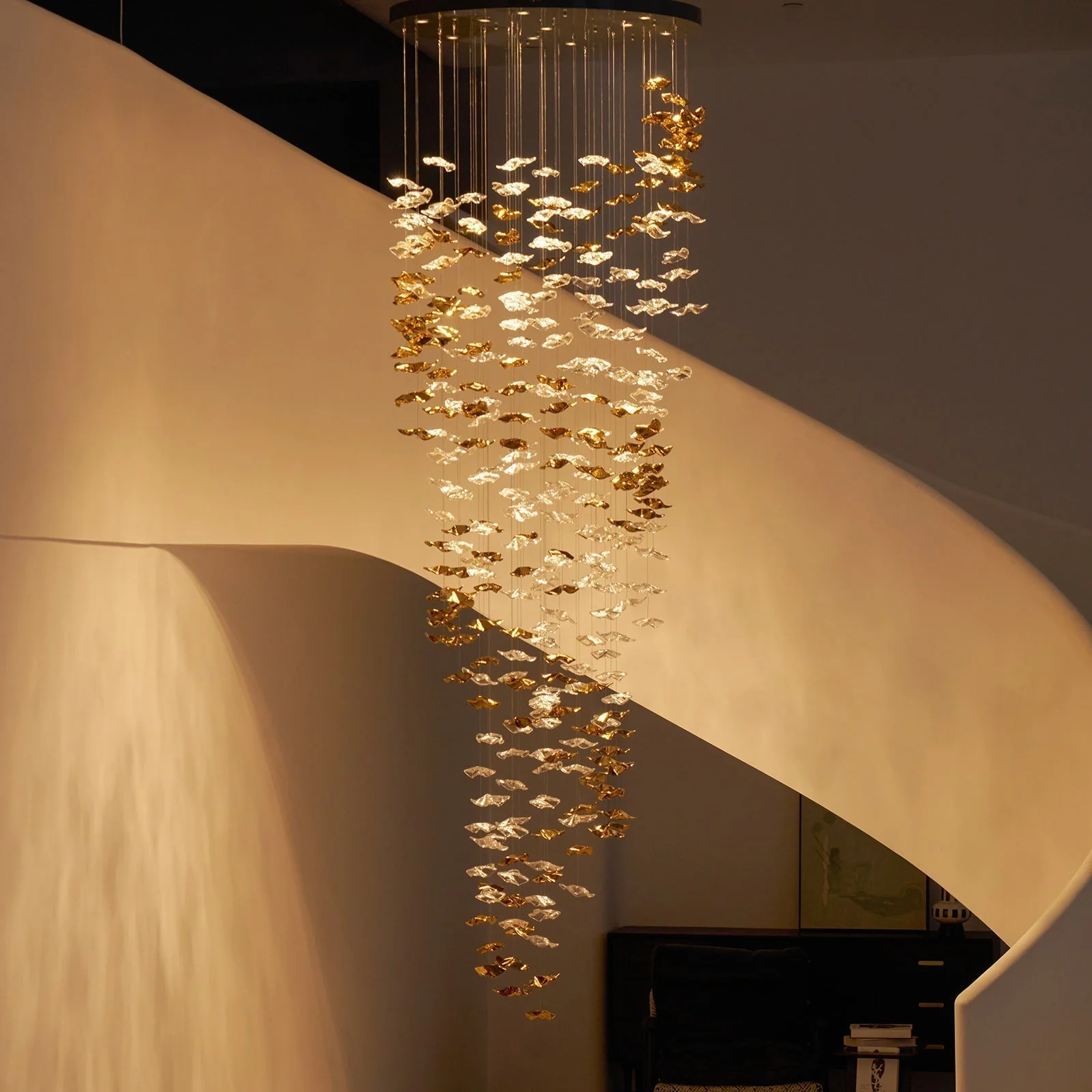 Cezorisra Luxury Brass Linear Chandelier - Image 43