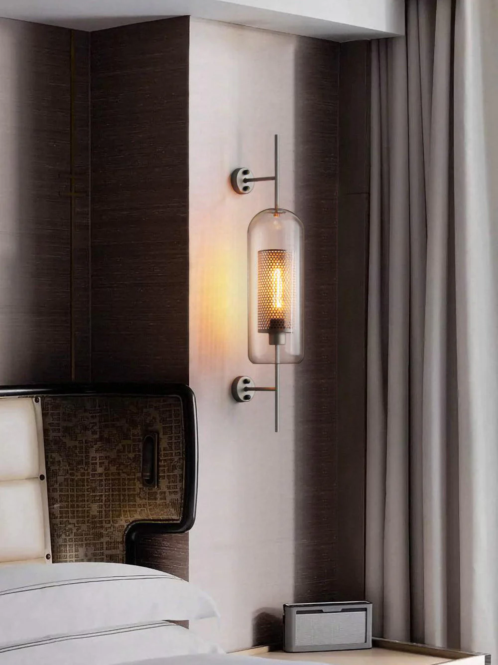 Chiswick Contemporary Glass Wall Light - Image 14