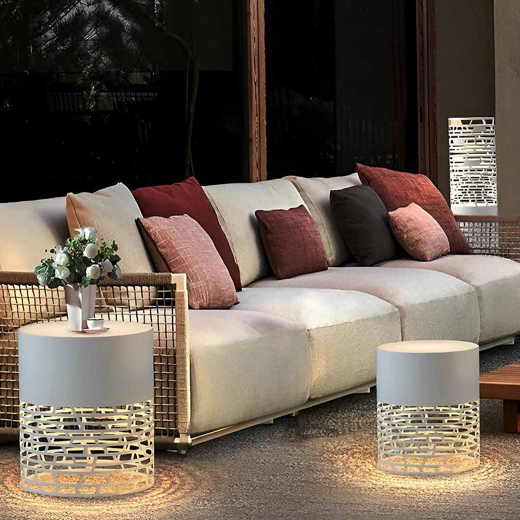 Chuch Stylish LED Cylinder Outdoor Lamp - Image 2