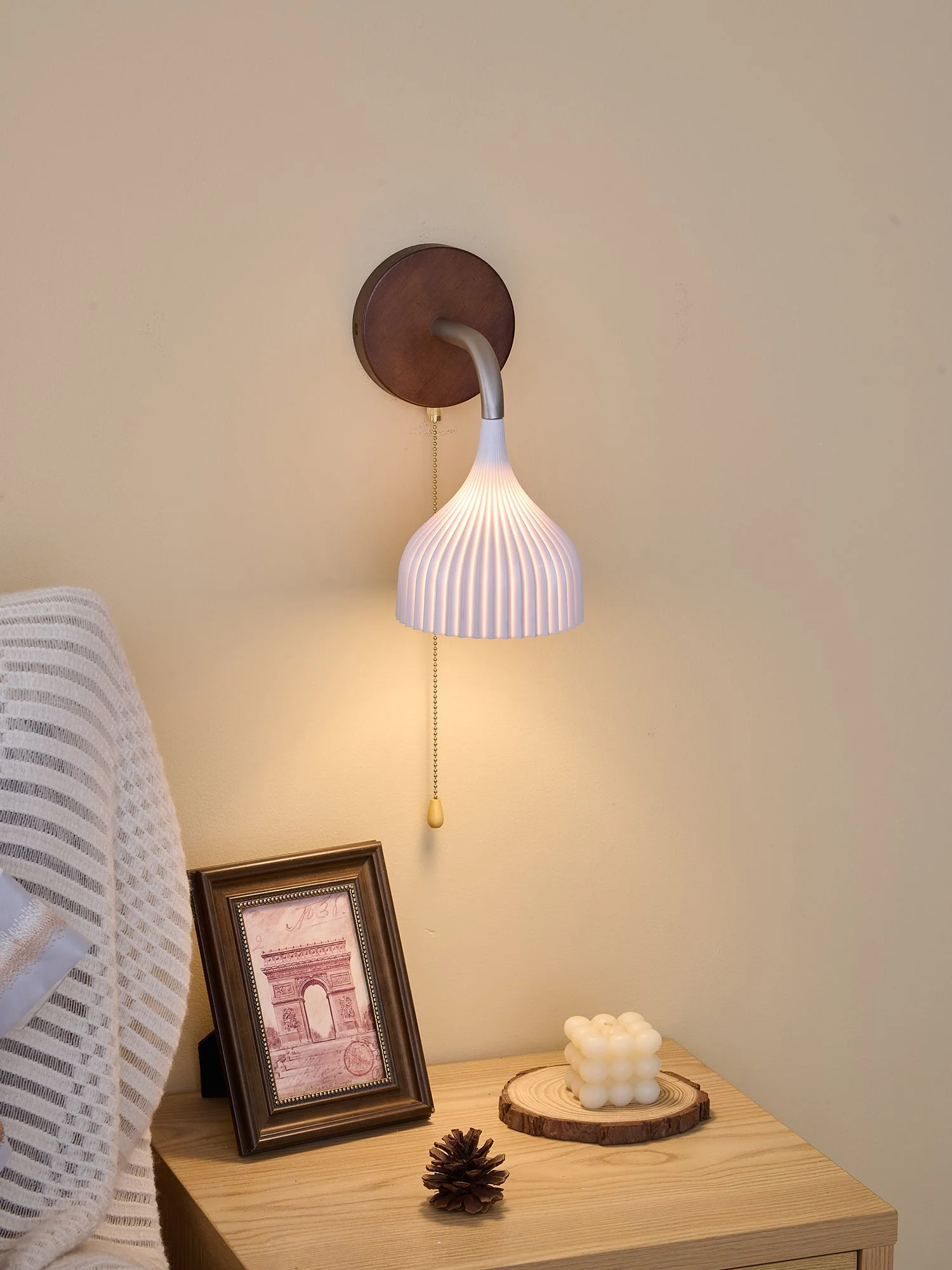 Cimararae Elegance Classic Wood Wall Lamp - Image 15