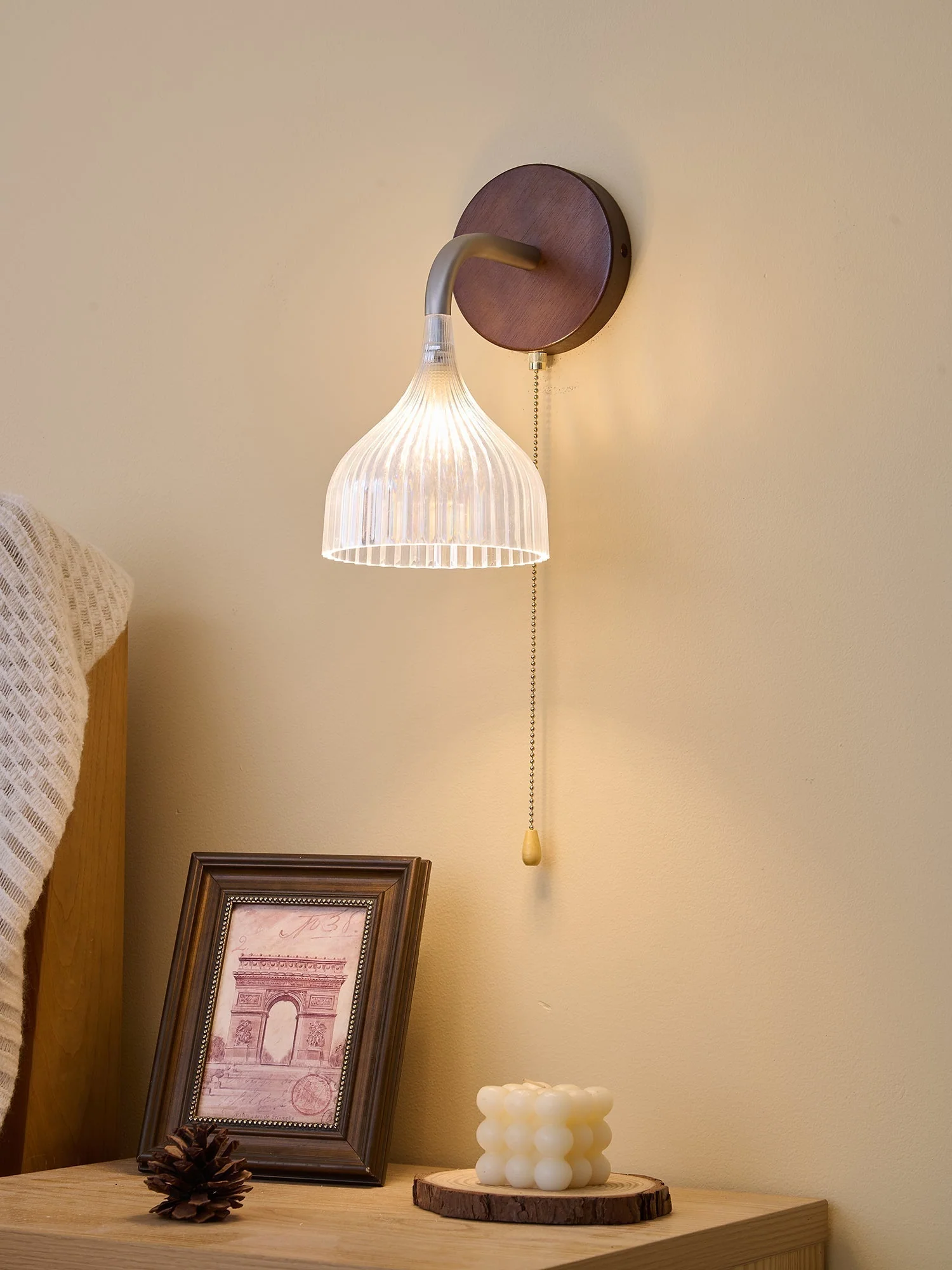 Cimararae Elegance Classic Wood Wall Lamp - Image 3