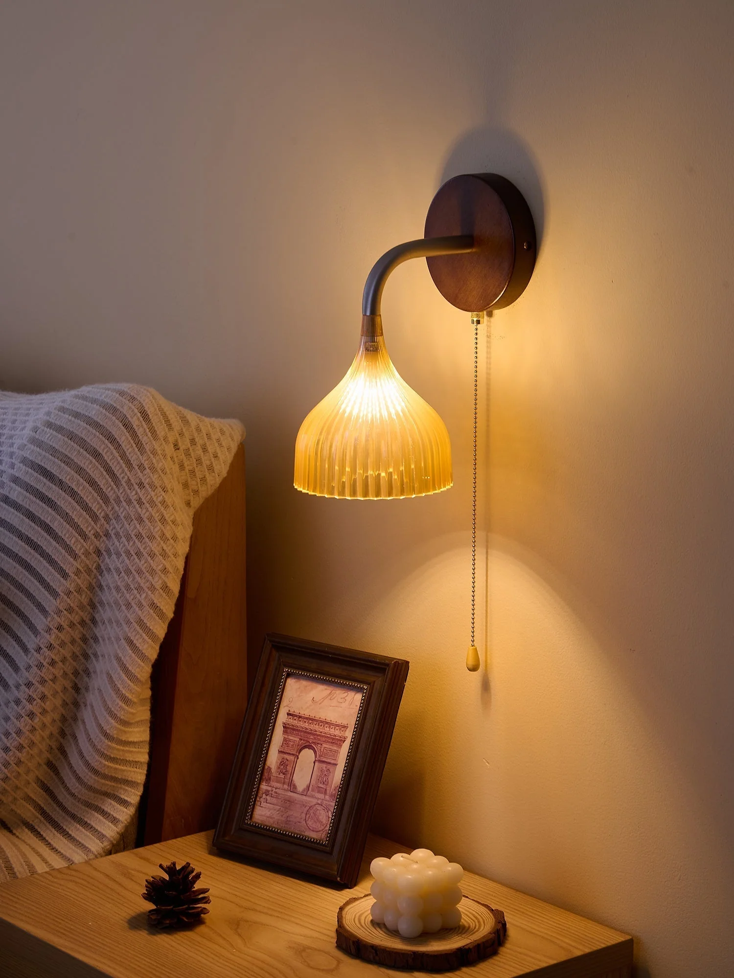 Cimararae Elegance Classic Wood Wall Lamp - Image 32