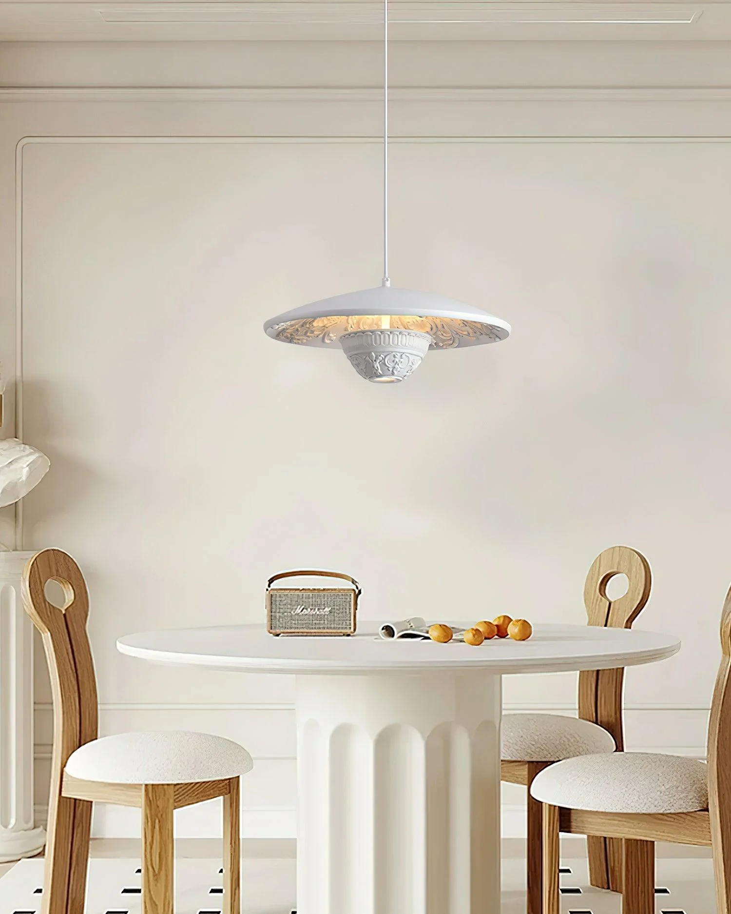 Ciraeus Art Flying Saucer Resin Pendant Lamp - Image 4