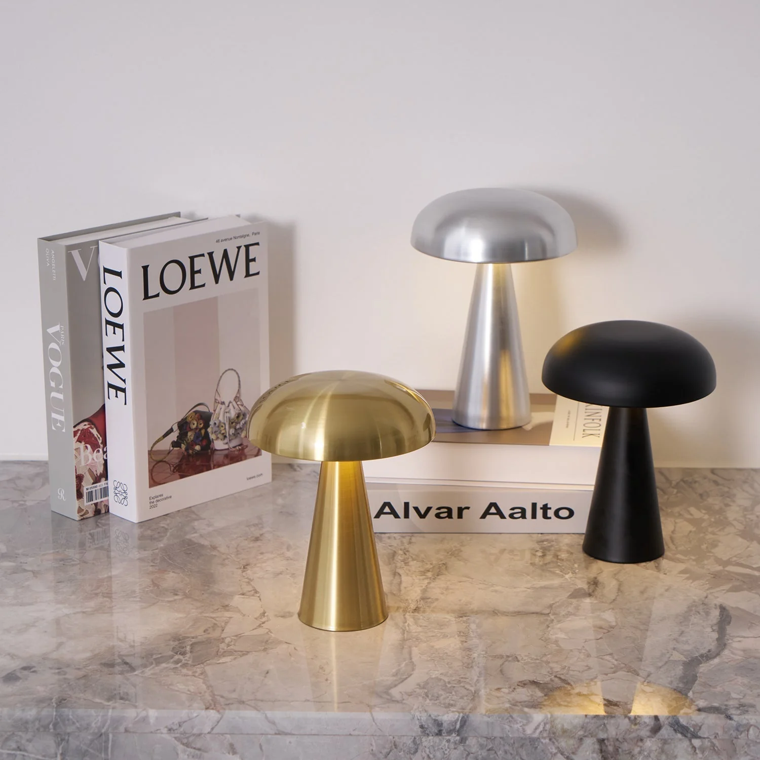 Como Modern Table Lamp - Image 17