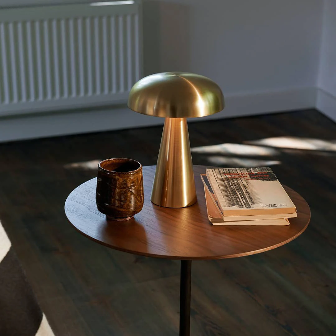 Como Modern Table Lamp - Image 2