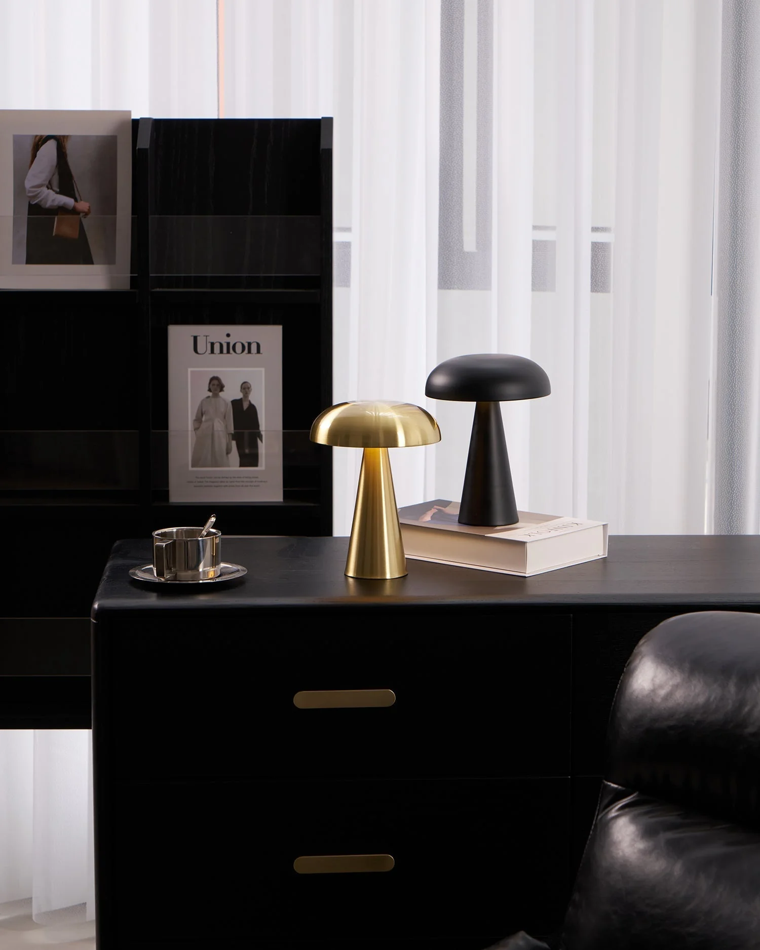 Como Modern Table Lamp - Image 21