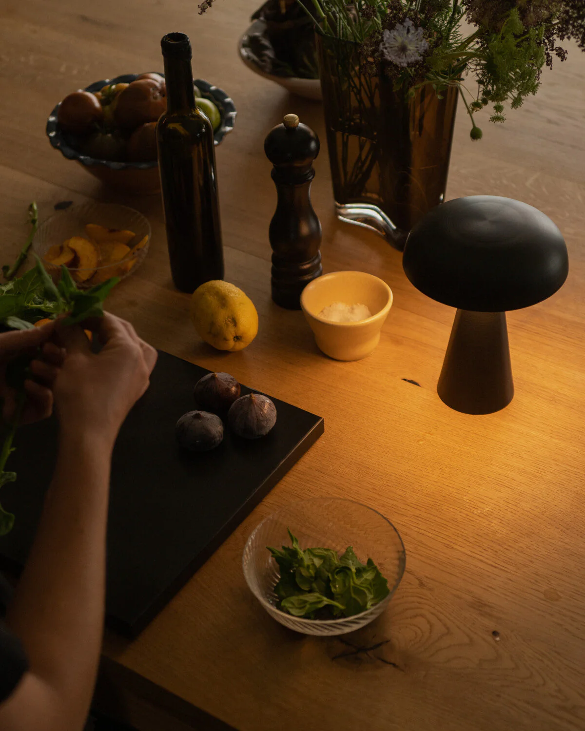 Como Modern Table Lamp - Image 28