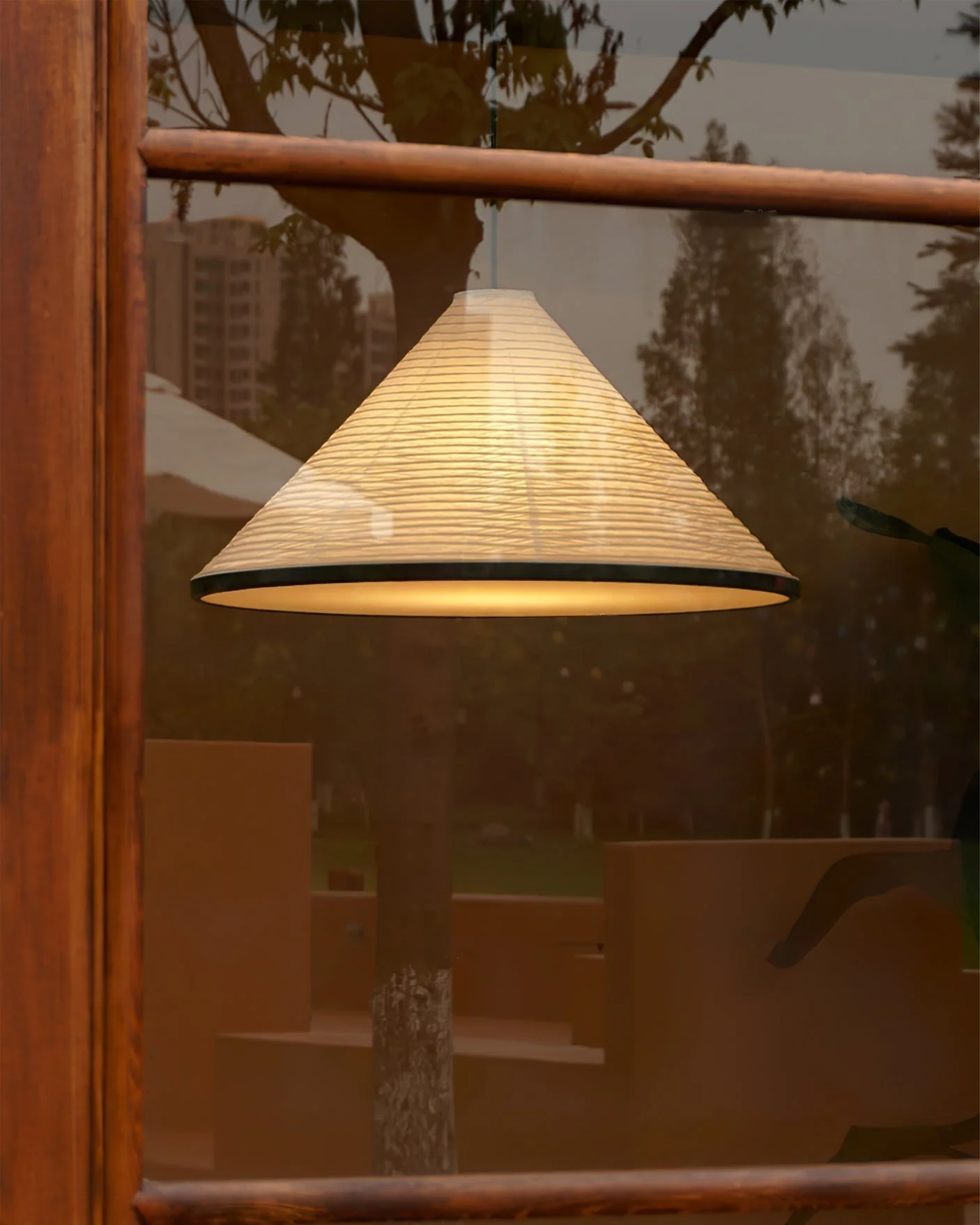 Conic Paper Pyramid Pendant Lamp - Image 18