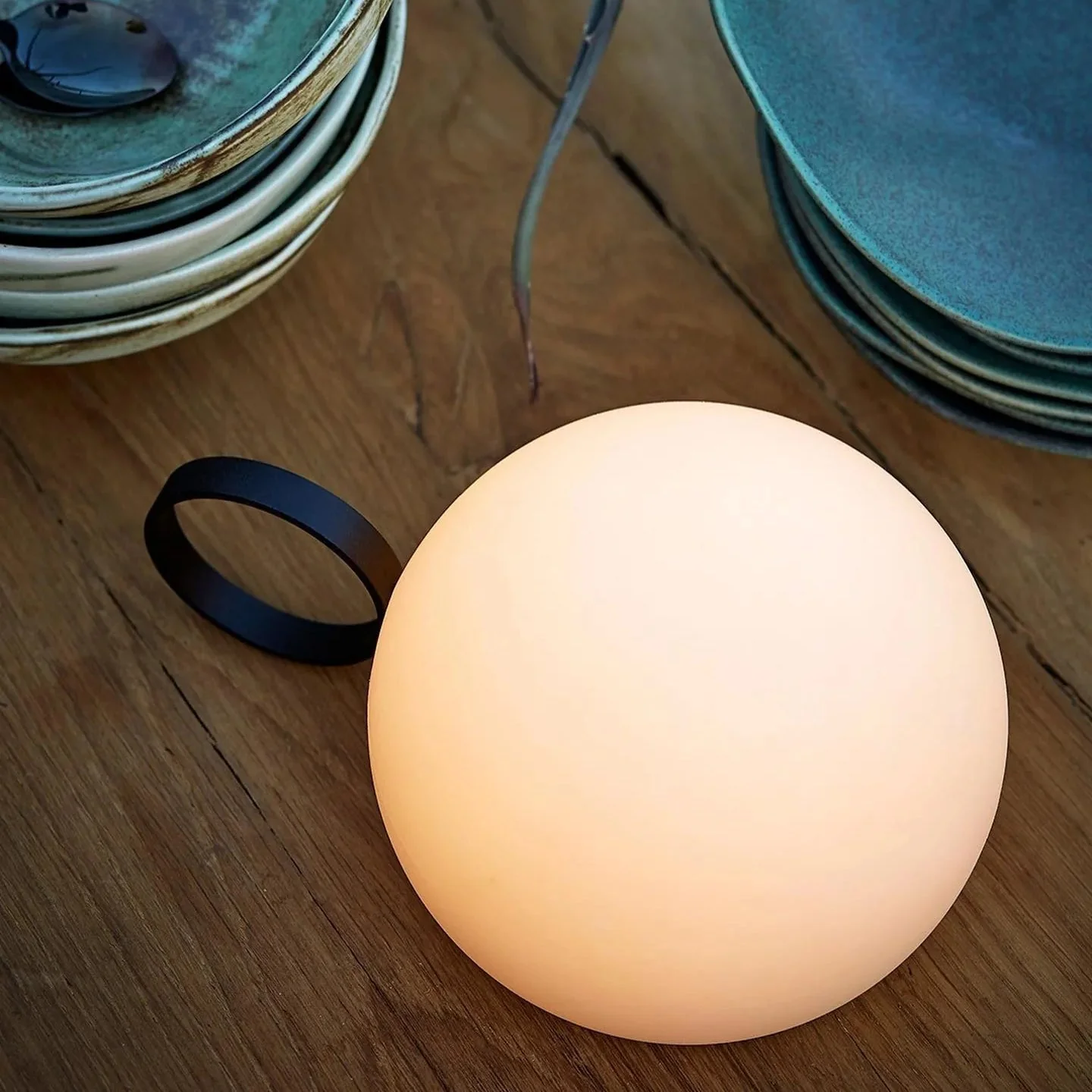 Cooper Minimalist Table Lamp - Image 3