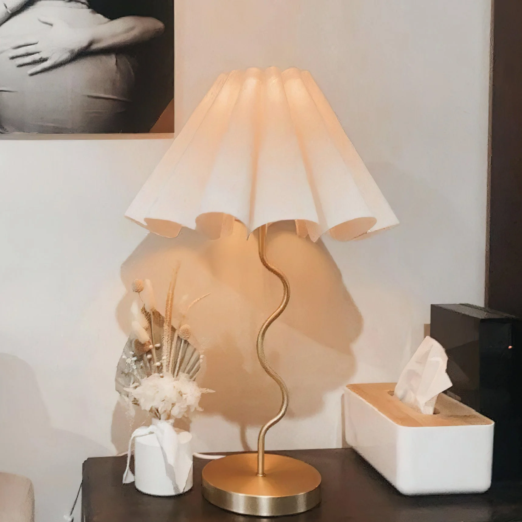Cora Modern Table Lamp - Image 10