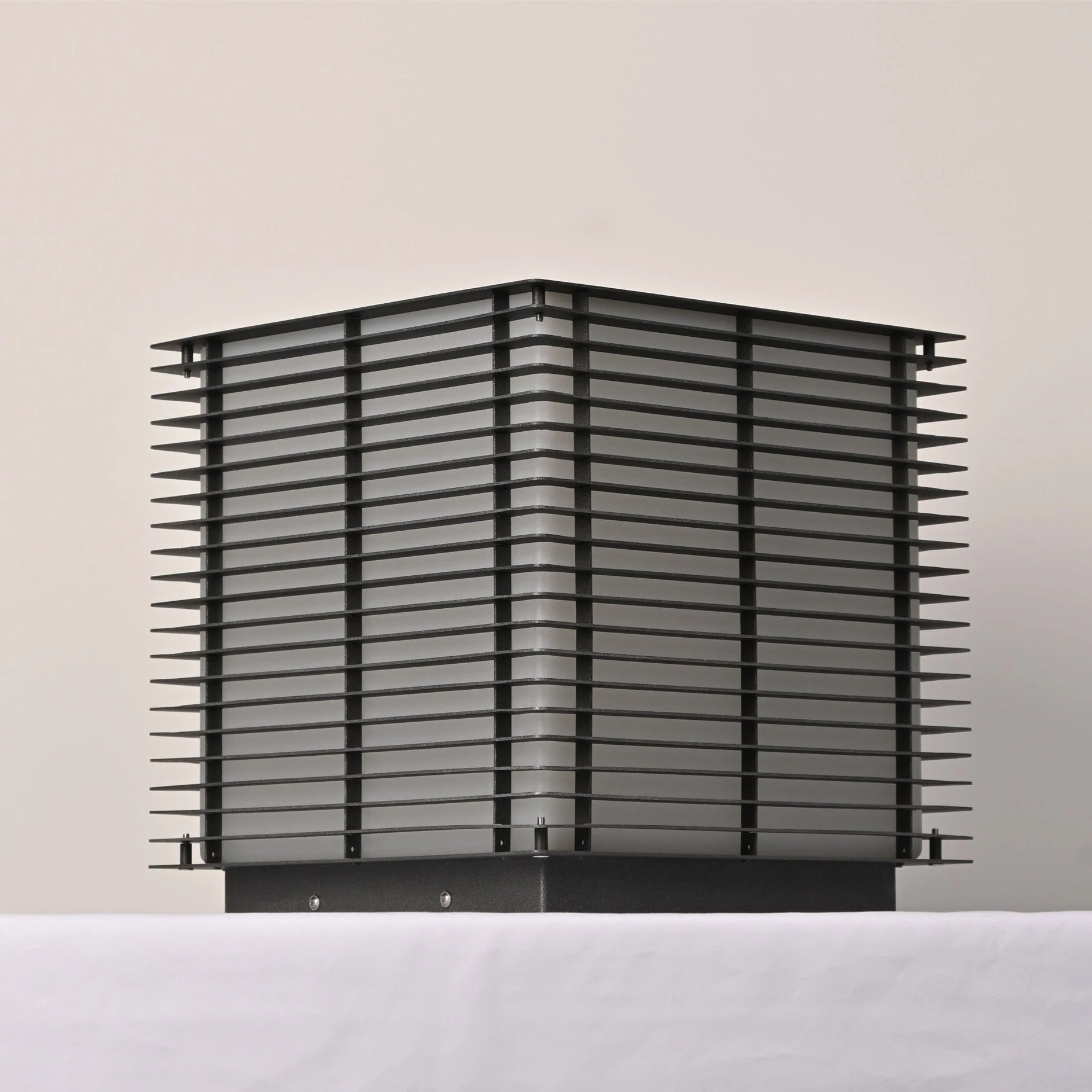 Cubra Grid Post Outdoor Light - Image 15